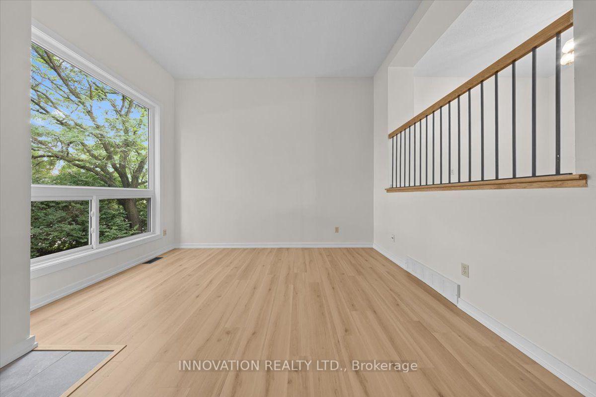 Photo 5 of Unit 2, 76 Esterlawn Private, Ottawa, McKellar Heights/Glabar Park — HOMEH