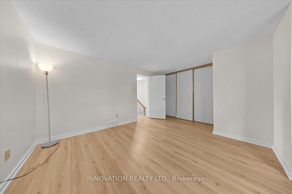 Photo 22 of Unit 2, 76 Esterlawn Private, Ottawa, McKellar Heights/Glabar Park — HOMEH