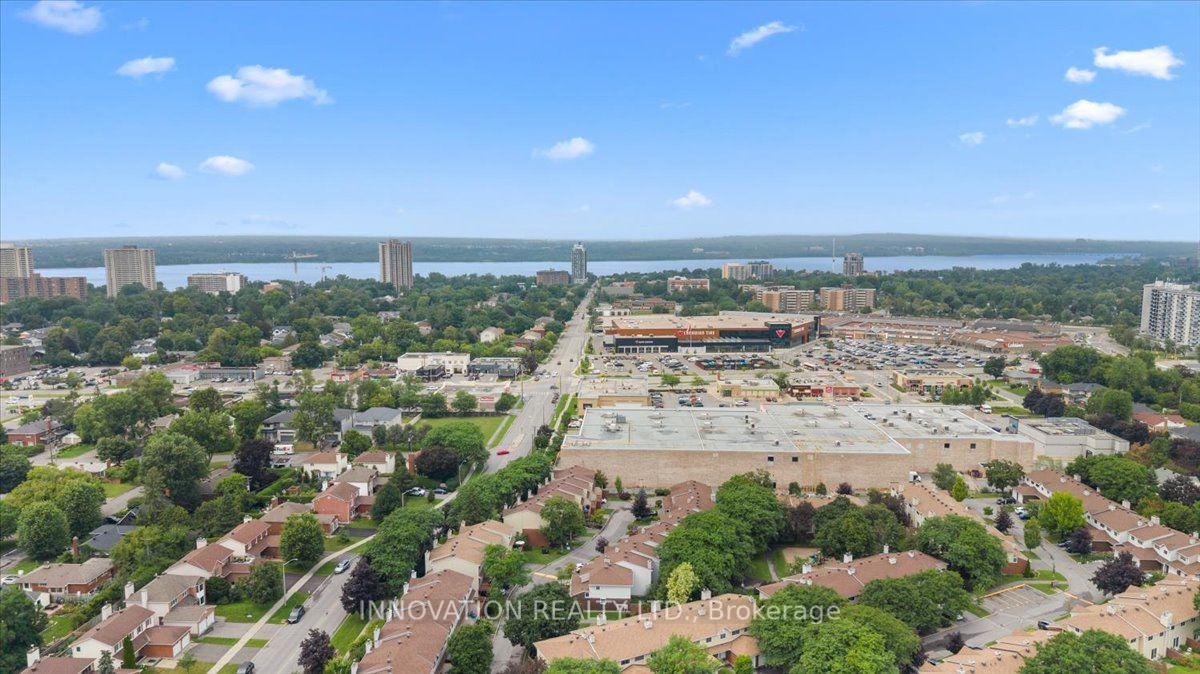 Photo 30 of Unit 2, 76 Esterlawn Private, Ottawa, McKellar Heights/Glabar Park — HOMEH