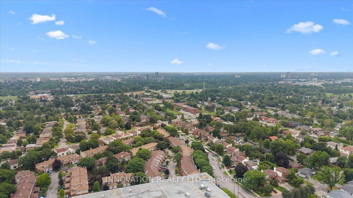 Photo 32 of Unit 2, 76 Esterlawn Private, Ottawa, McKellar Heights/Glabar Park — HOMEH