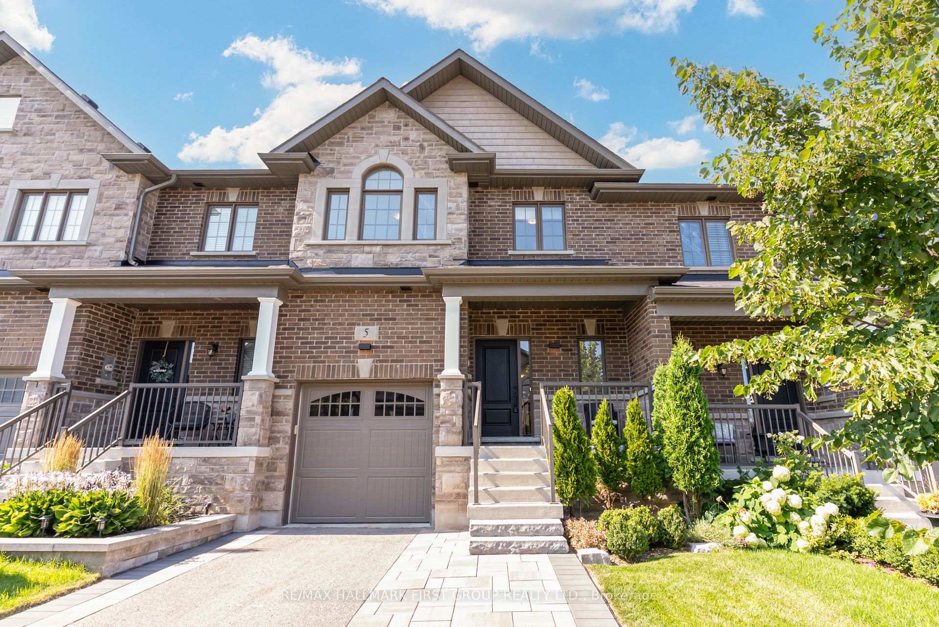 Photo of 5 Harry Thornton Lane