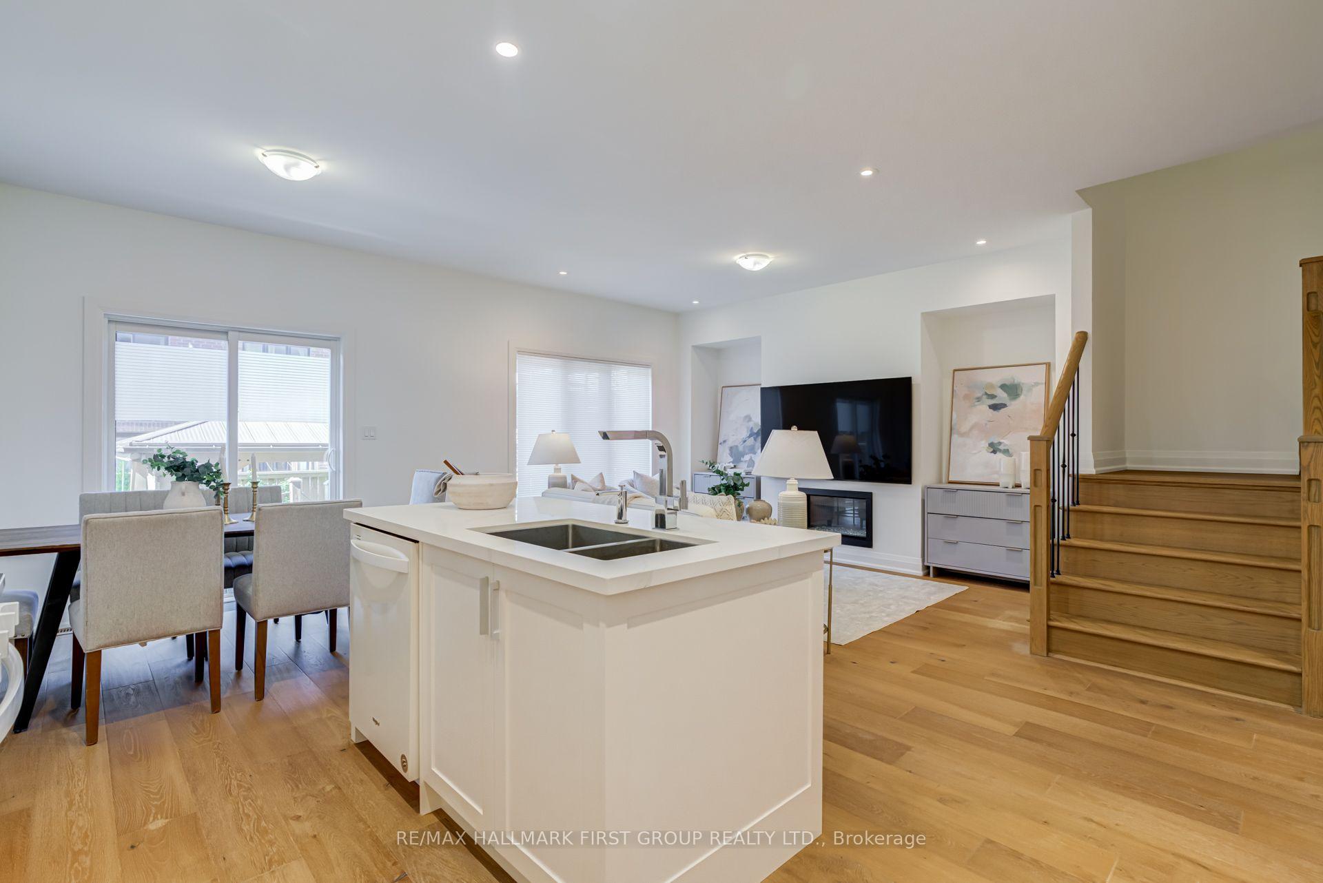 Photo 10 of 5 Harry Thornton Lane, Uxbridge — HOMEH