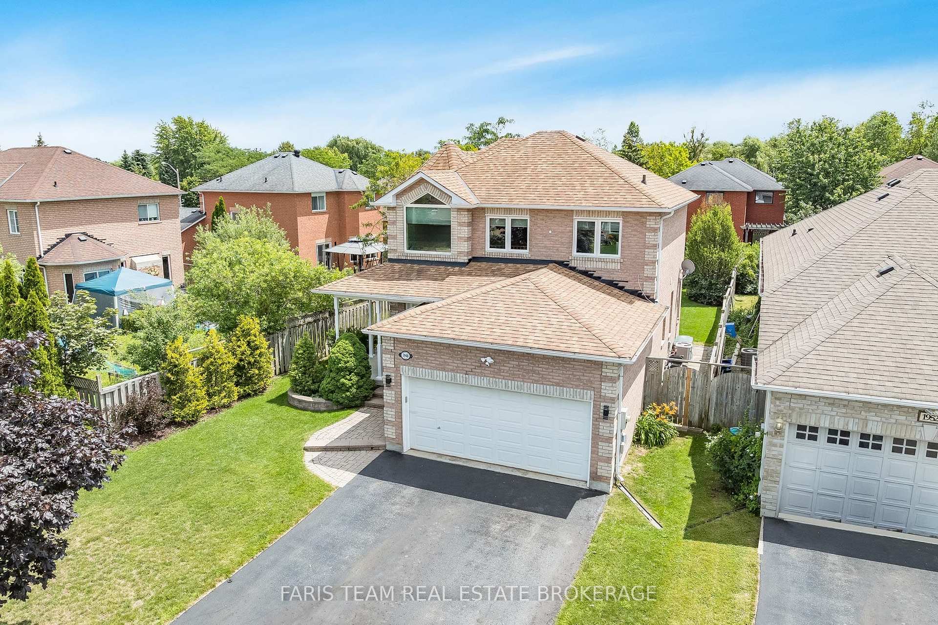 Photo 2 of 1948 Emerald Court, Innisfil, Alcona — HOMEH