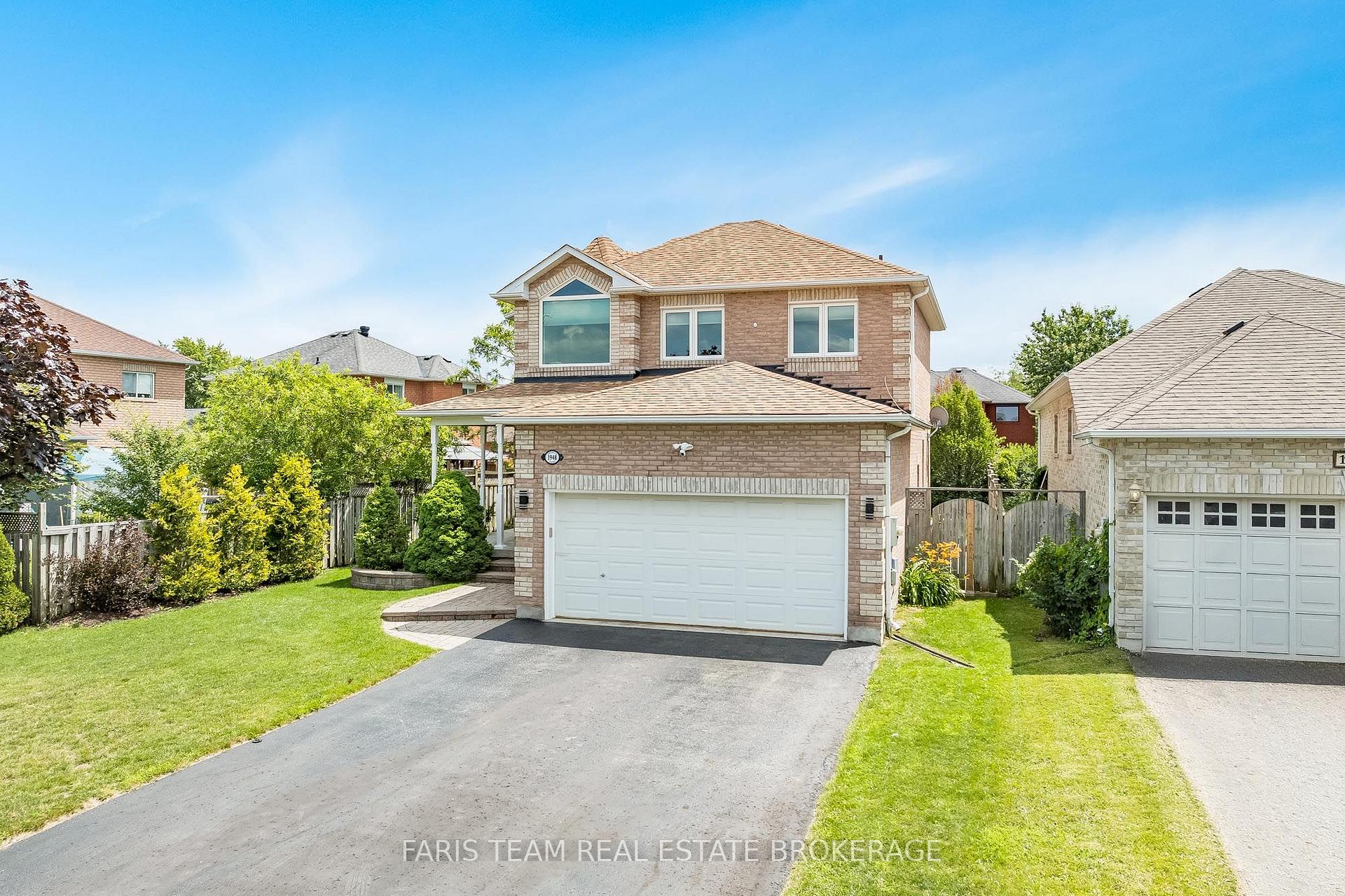 Photo 4 of 1948 Emerald Court, Innisfil, Alcona — HOMEH