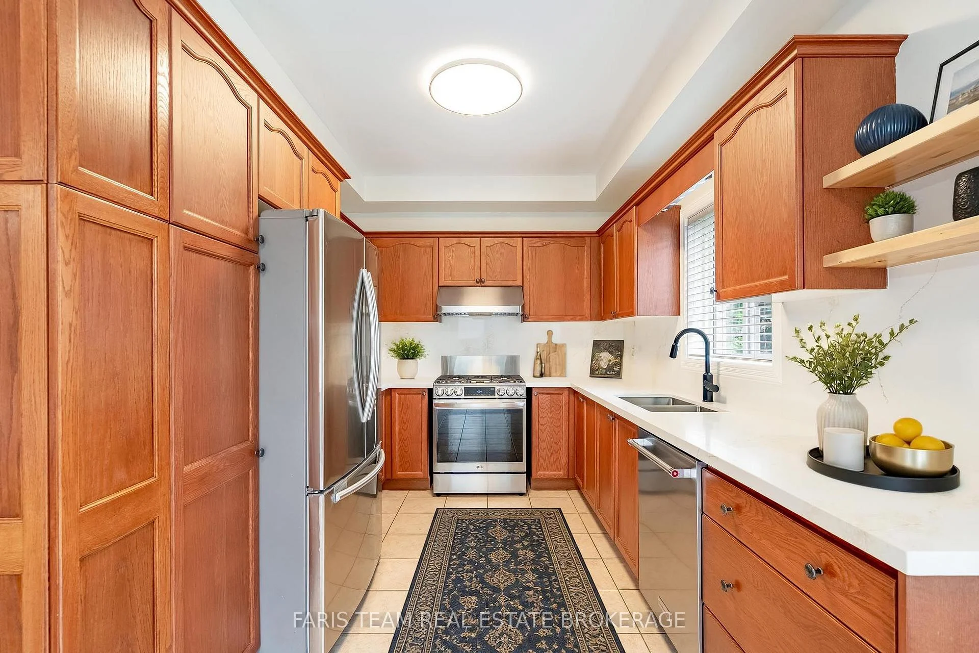 Photo 12 of 1948 Emerald Court, Innisfil, Alcona — HOMEH