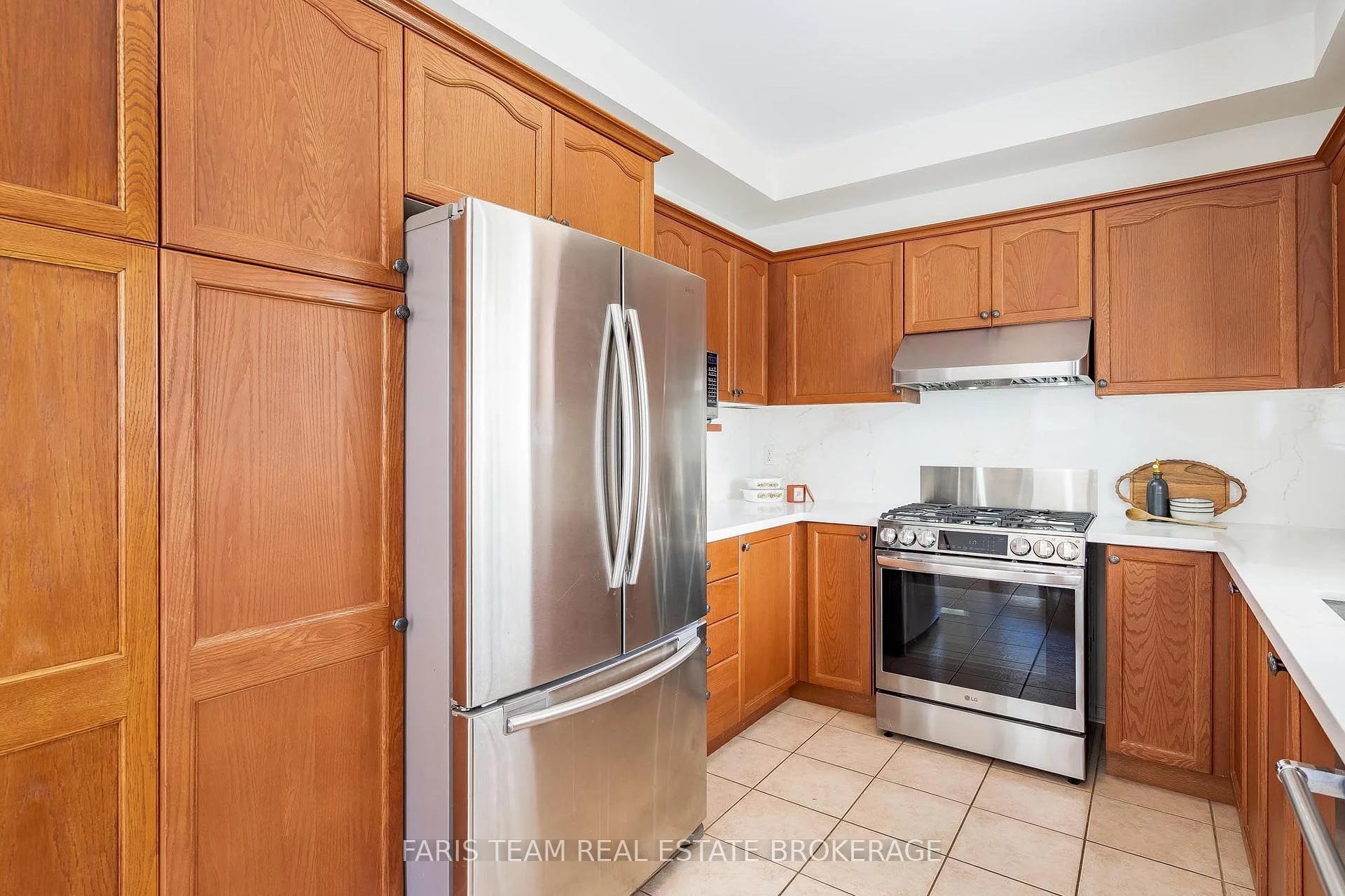 Photo 20 of 1948 Emerald Court, Innisfil, Alcona — HOMEH