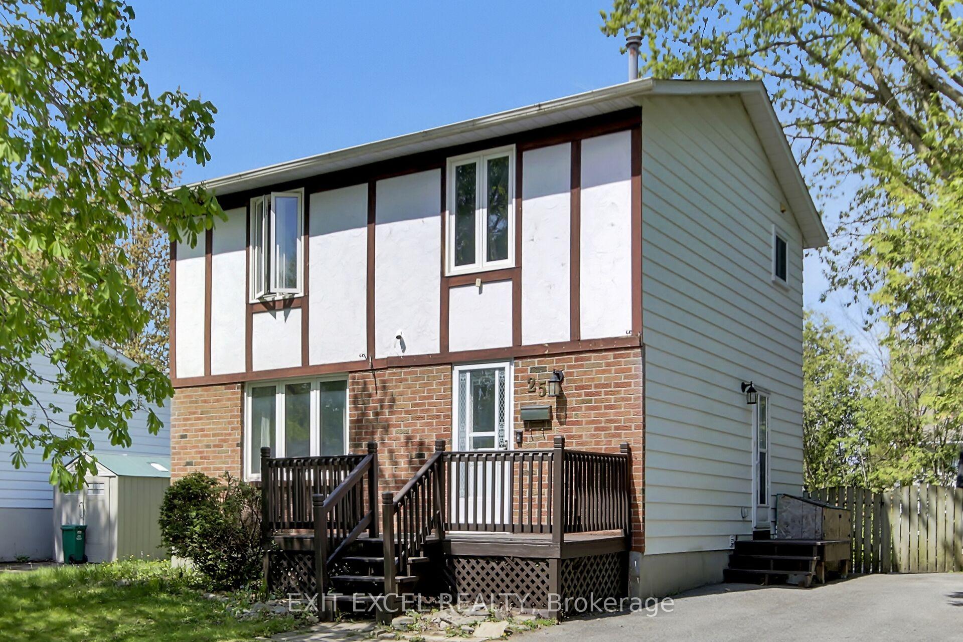 Photo 1 of 25 Uxbridge Crescent, Ottawa, Kanata - Glencairn/Hazeldean — HOMEH