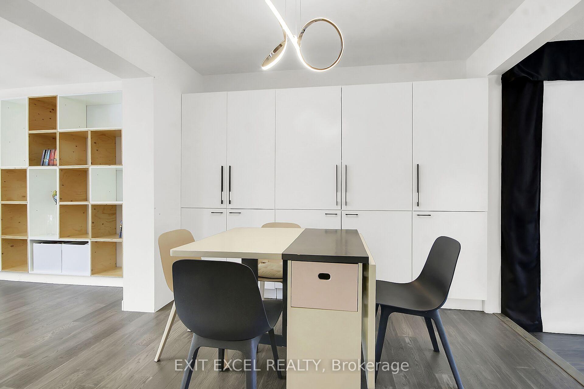 Photo 9 of 25 Uxbridge Crescent, Ottawa, Kanata - Glencairn/Hazeldean — HOMEH