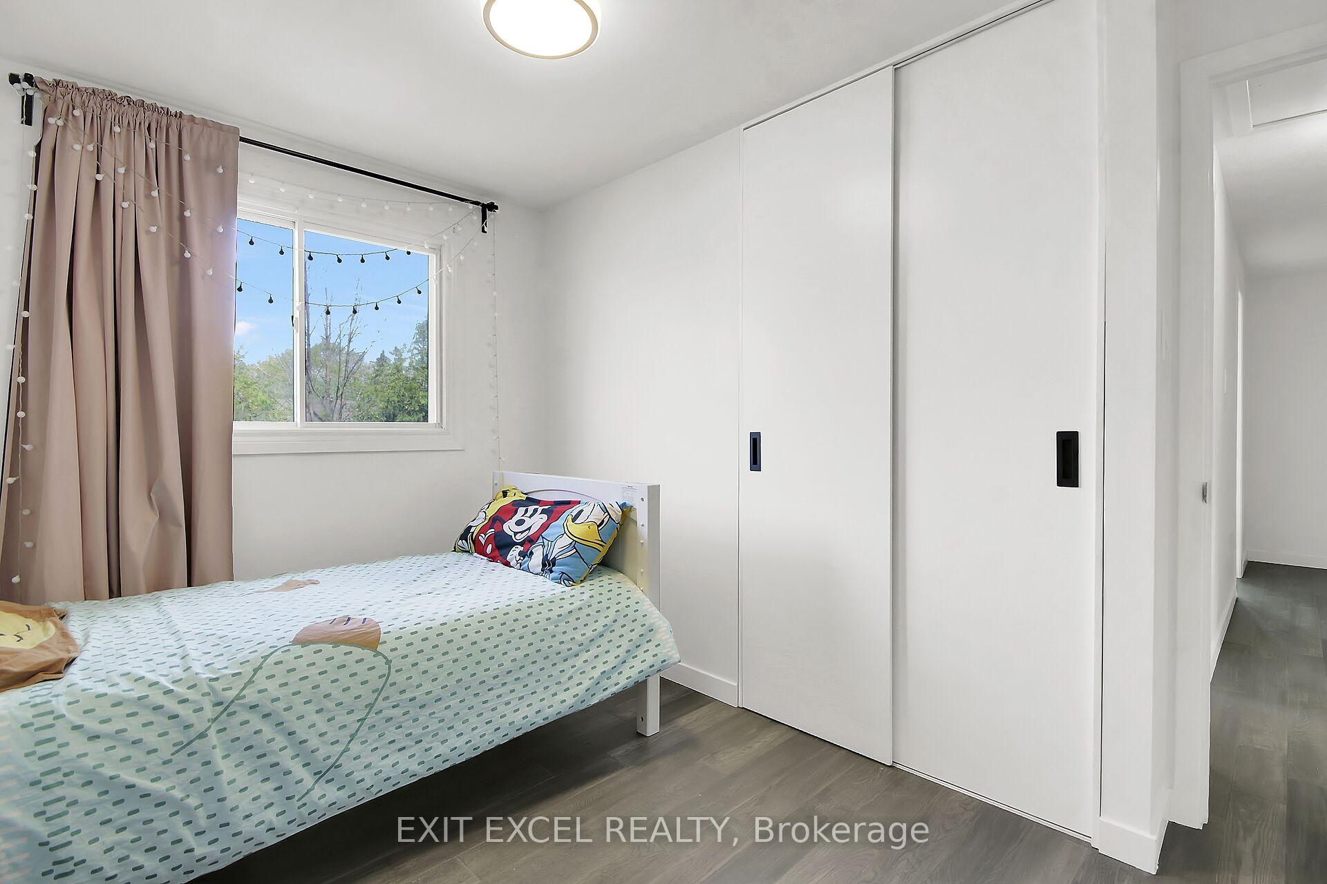 Photo 22 of 25 Uxbridge Crescent, Ottawa, Kanata - Glencairn/Hazeldean — HOMEH