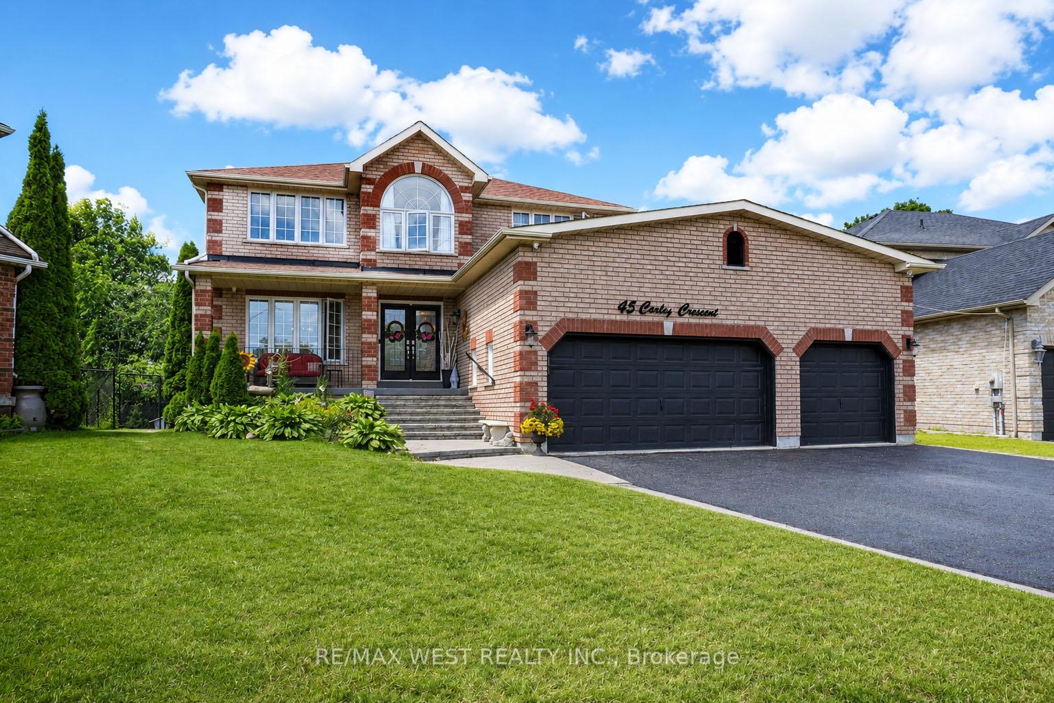 Photo 1 of 45 Carley Crescent, Barrie, Painswick South — HOMEH