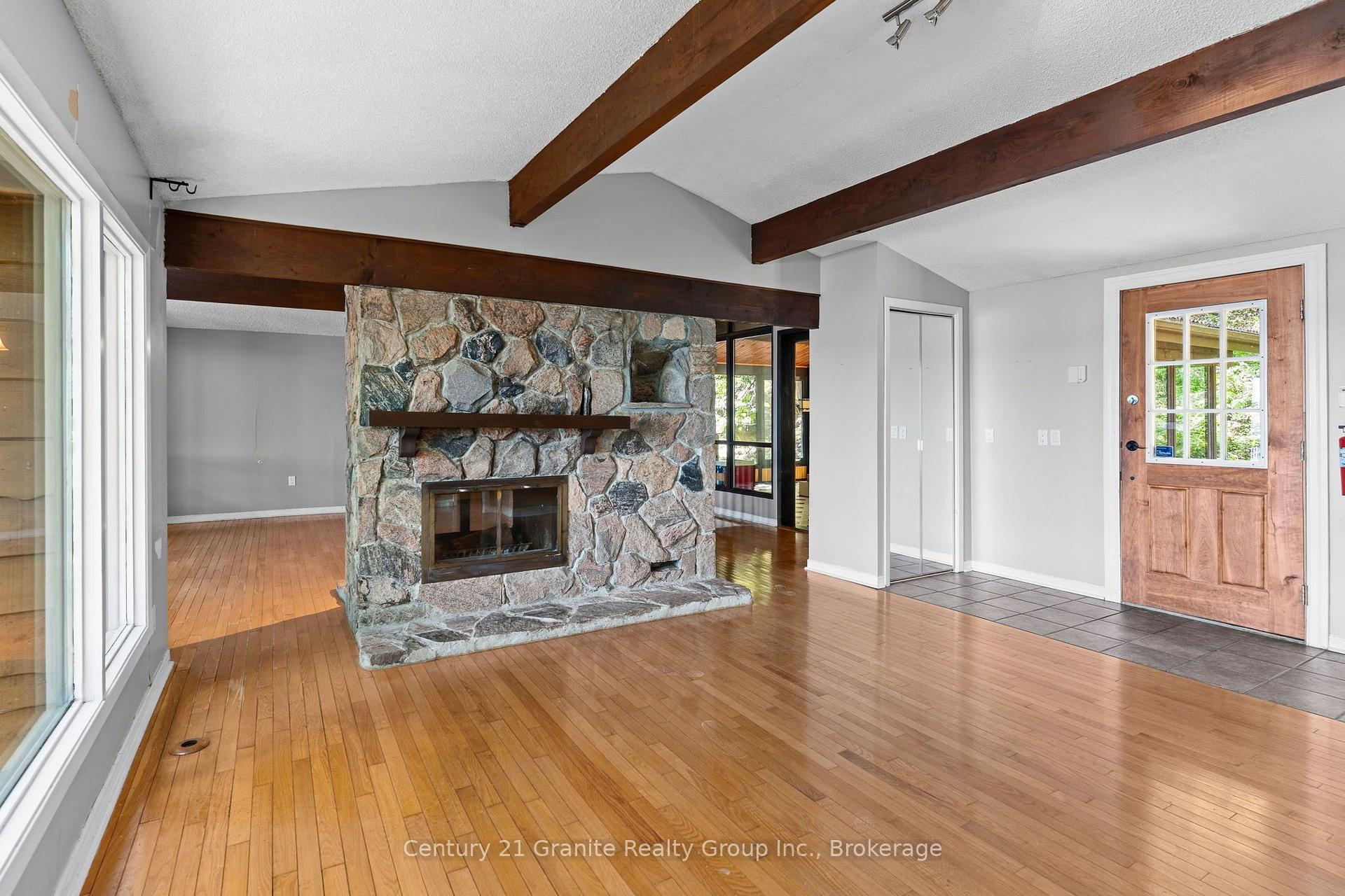 Photo 6 of 1427 Town Lot Road, Algonquin Highlands, Stanhope — HOMEH
