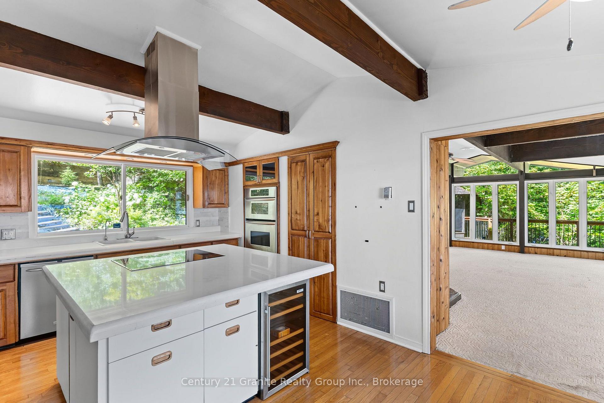Photo 9 of 1427 Town Lot Road, Algonquin Highlands, Stanhope — HOMEH
