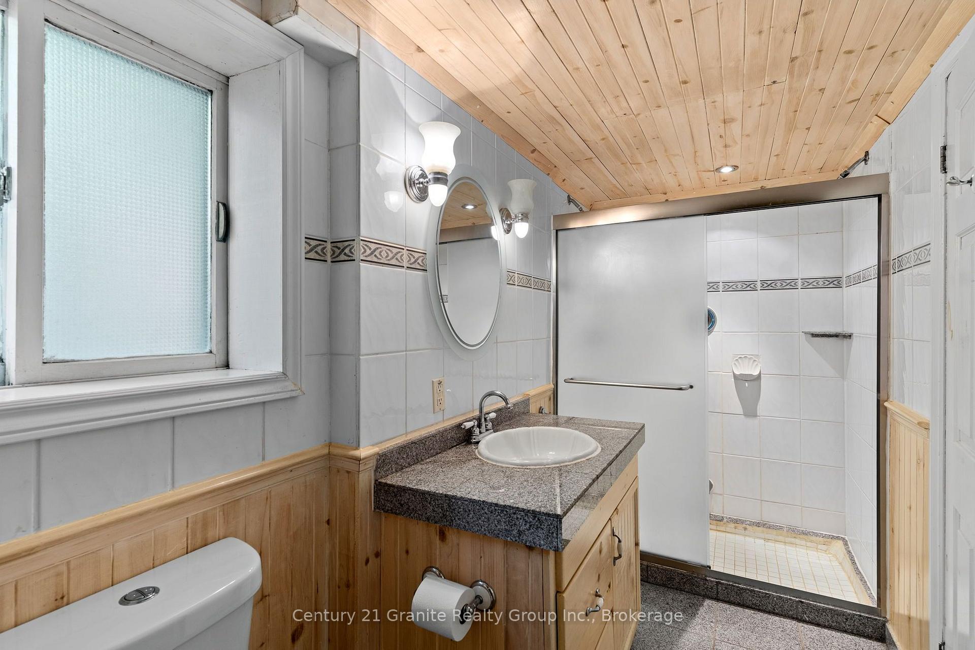 Photo 32 of 1427 Town Lot Road, Algonquin Highlands, Stanhope — HOMEH