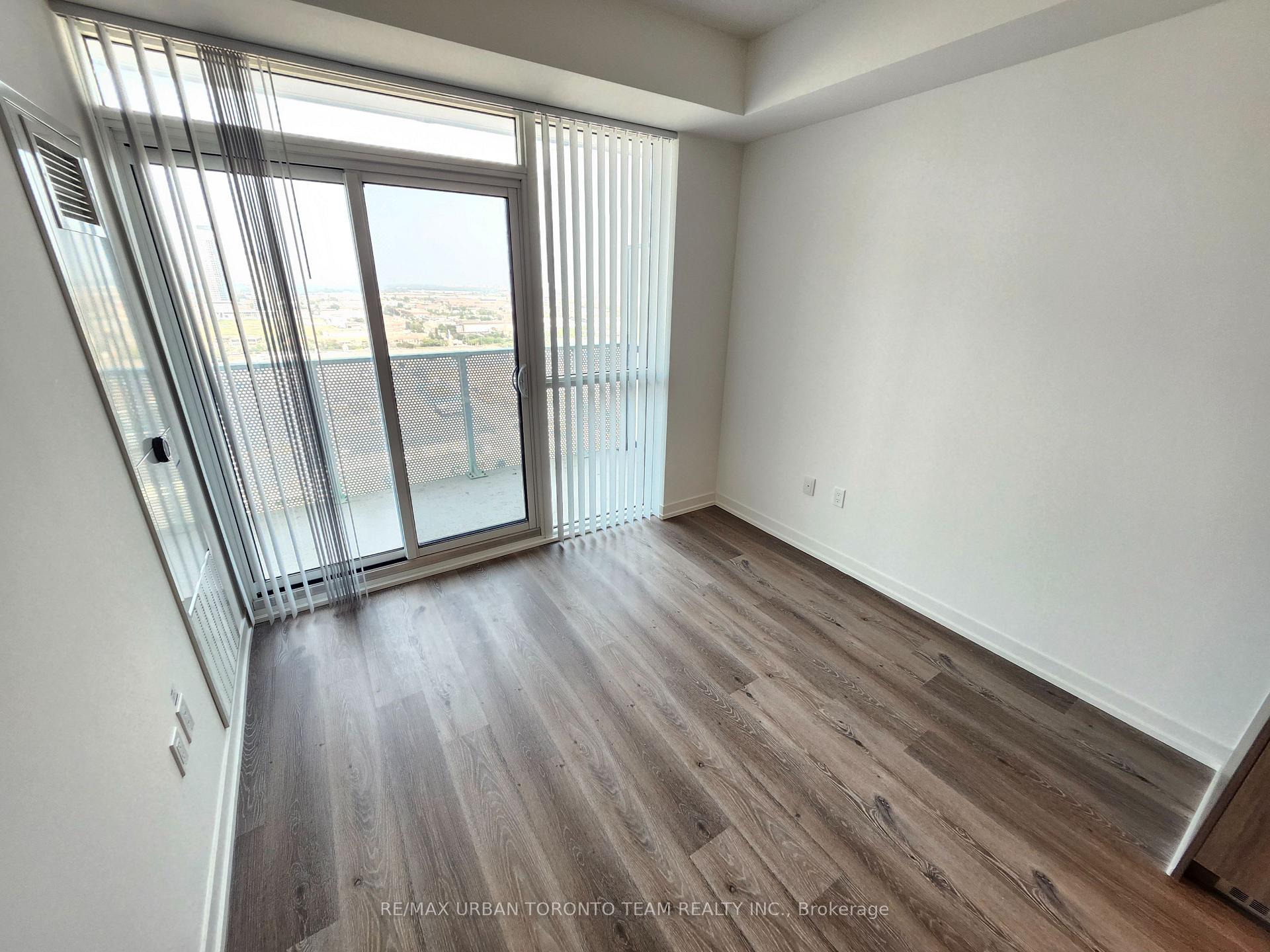 Photo 7 of Unit 2508, 28 Interchange Way, Vaughan, Vaughan Corporate Centre — HOMEH