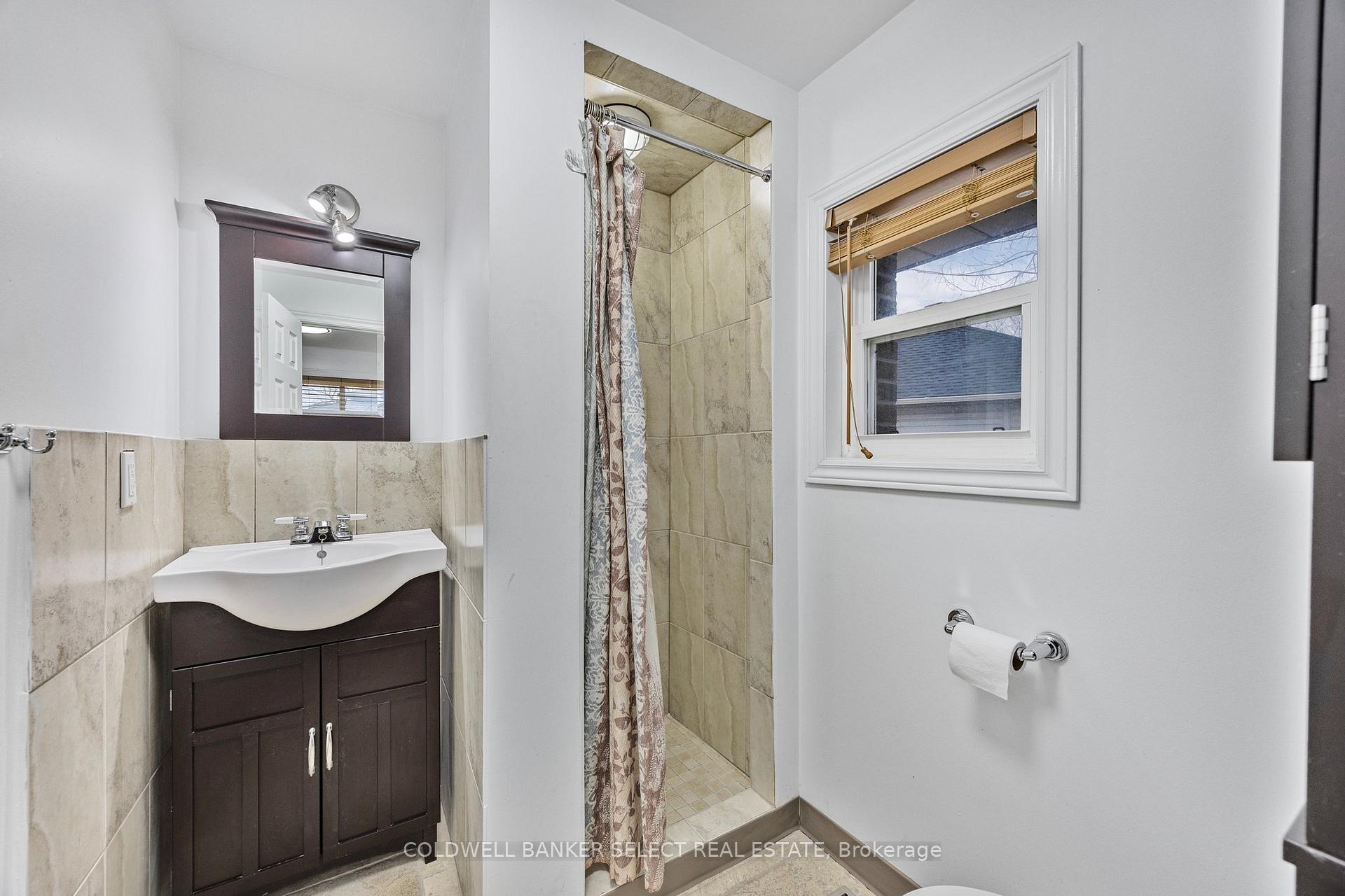 Photo 20 of 77-79 Baker Street, Wasaga Beach — HOMEH