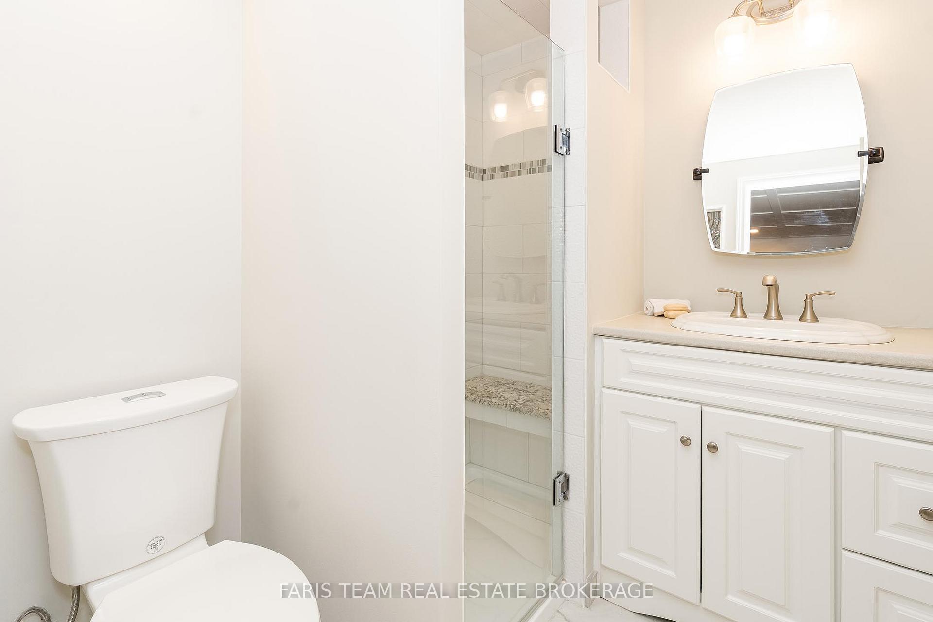Photo 34 of 10 Wilton Trail, Aurora, Aurora Estates — HOMEH
