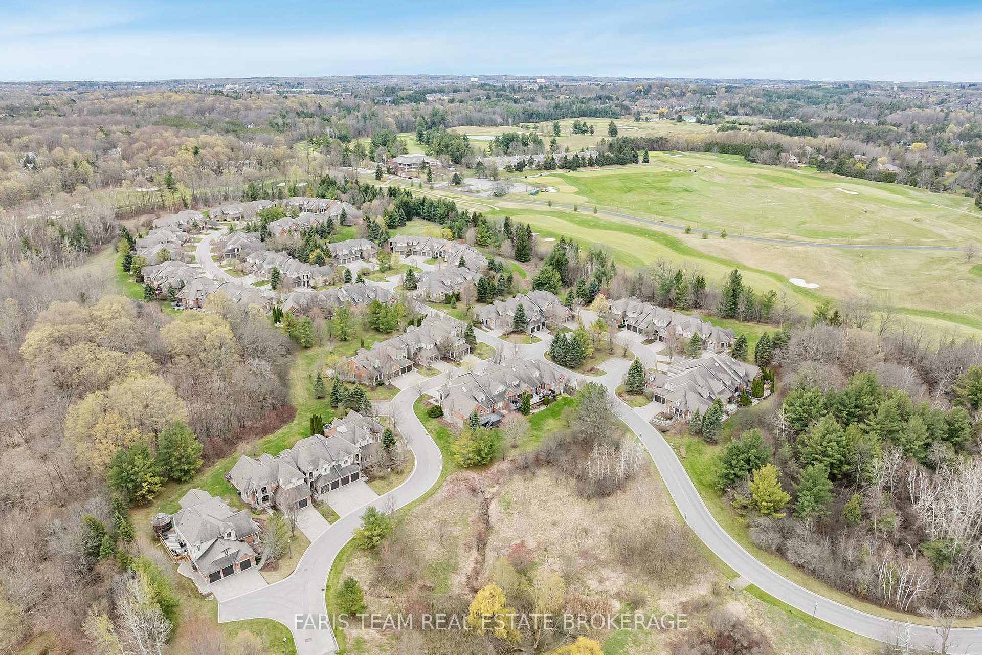 Photo 45 of 10 Wilton Trail, Aurora, Aurora Estates — HOMEH