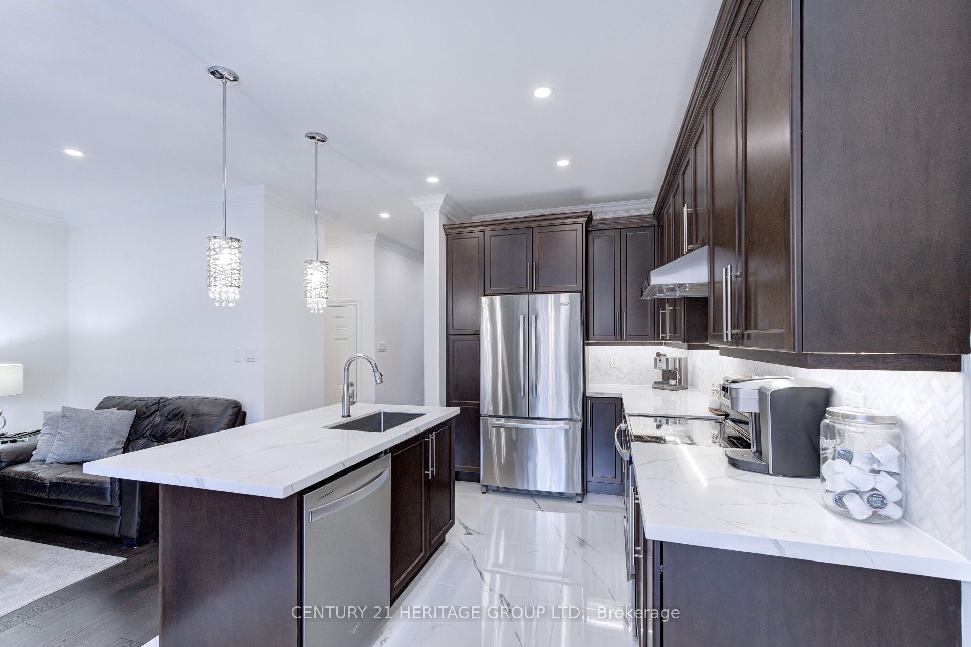 Photo 21 of 4 Accent Circle, Brampton, Northwest Sandalwood Parkway — HOMEH