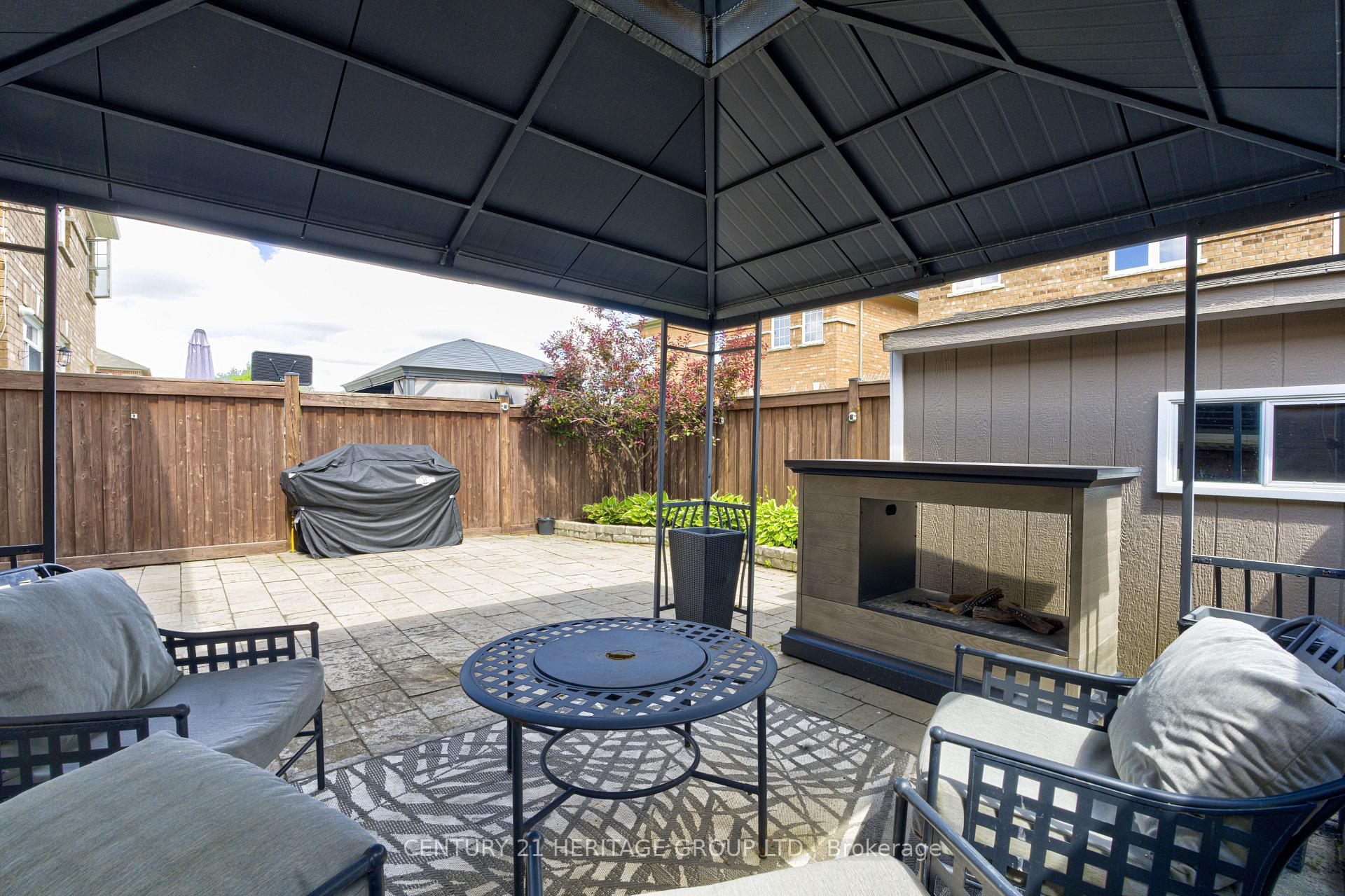 Photo 46 of 4 Accent Circle, Brampton, Northwest Sandalwood Parkway — HOMEH