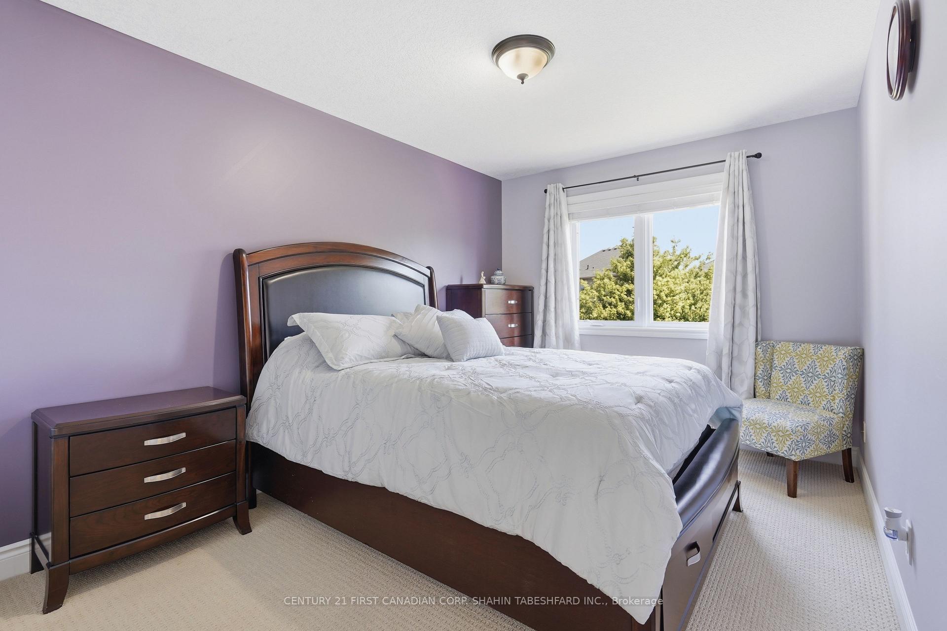 Photo 25 of 1742 Tigerlilly Road, London, South A — HOMEH