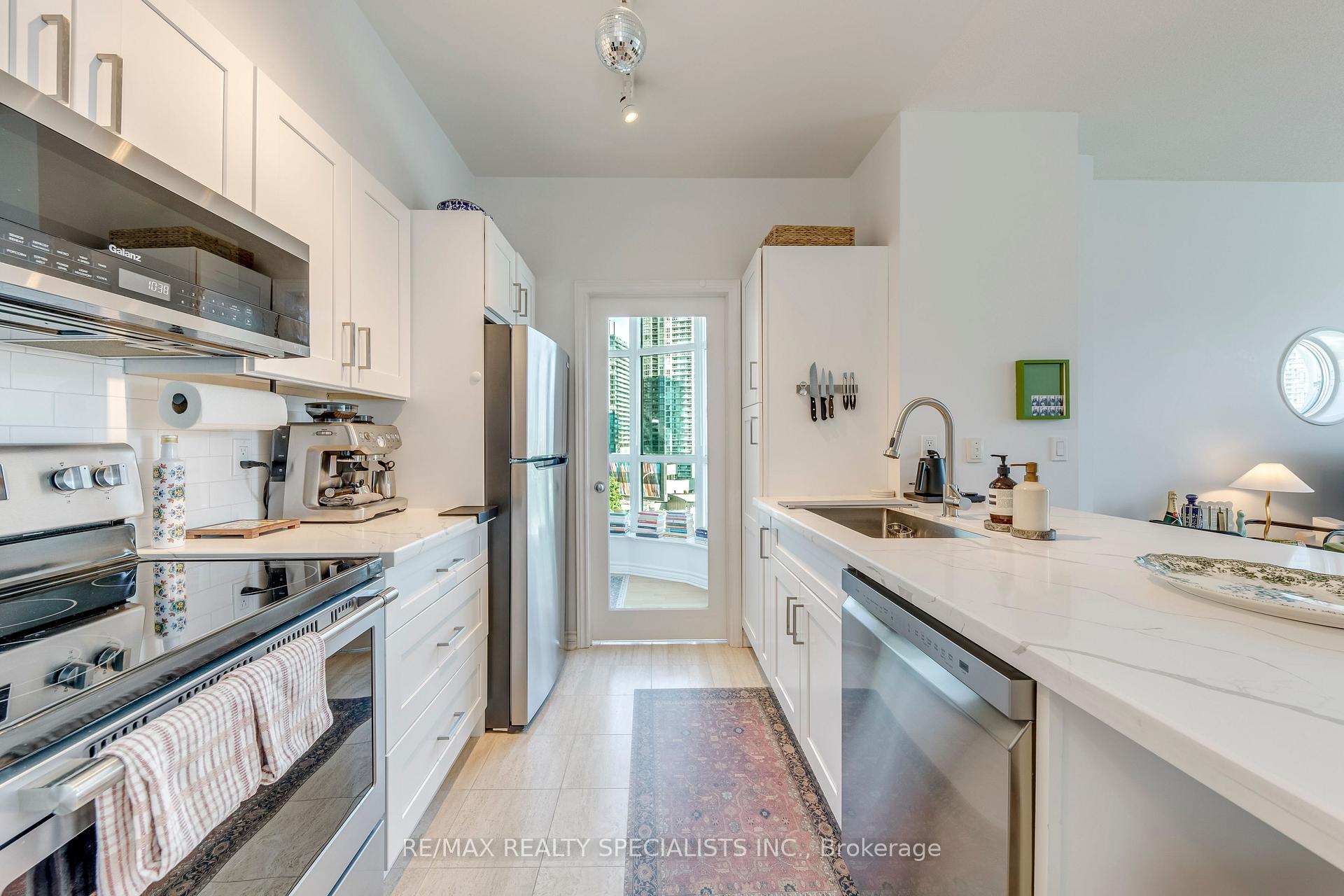 Photo 5 of Unit PH03, 600 Queens Quay W, Toronto, Waterfront Communities — HOMEH