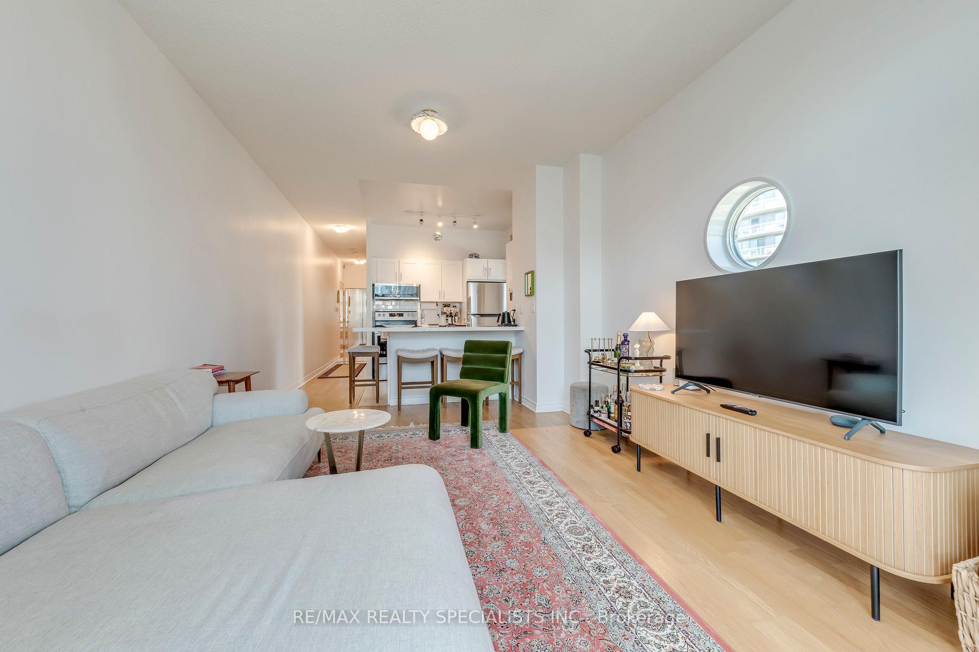 Photo 15 of Unit PH03, 600 Queens Quay W, Toronto, Waterfront Communities — HOMEH