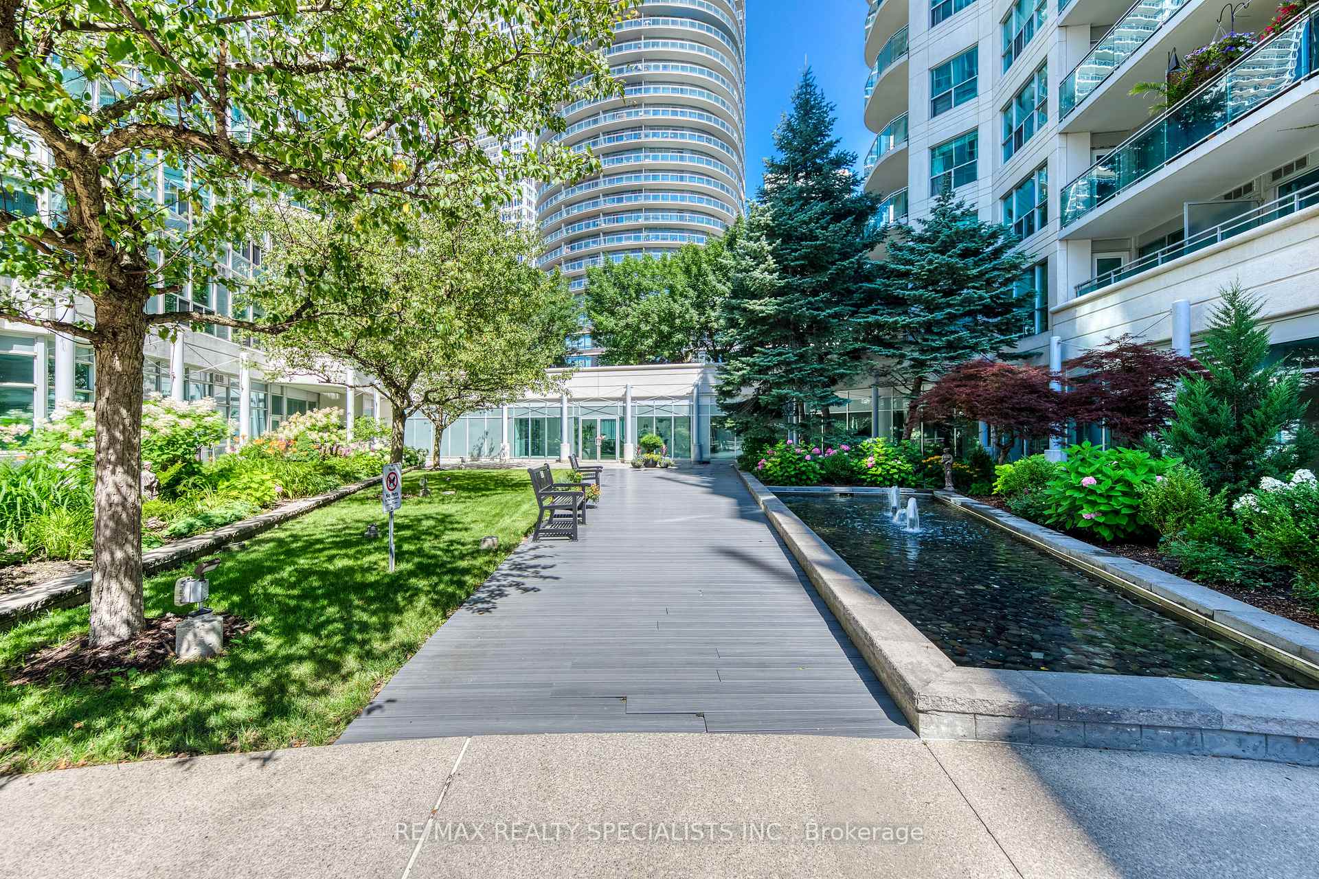 Photo 6 of Unit PH03, 600 Queens Quay W, Toronto, Waterfront Communities — HOMEH