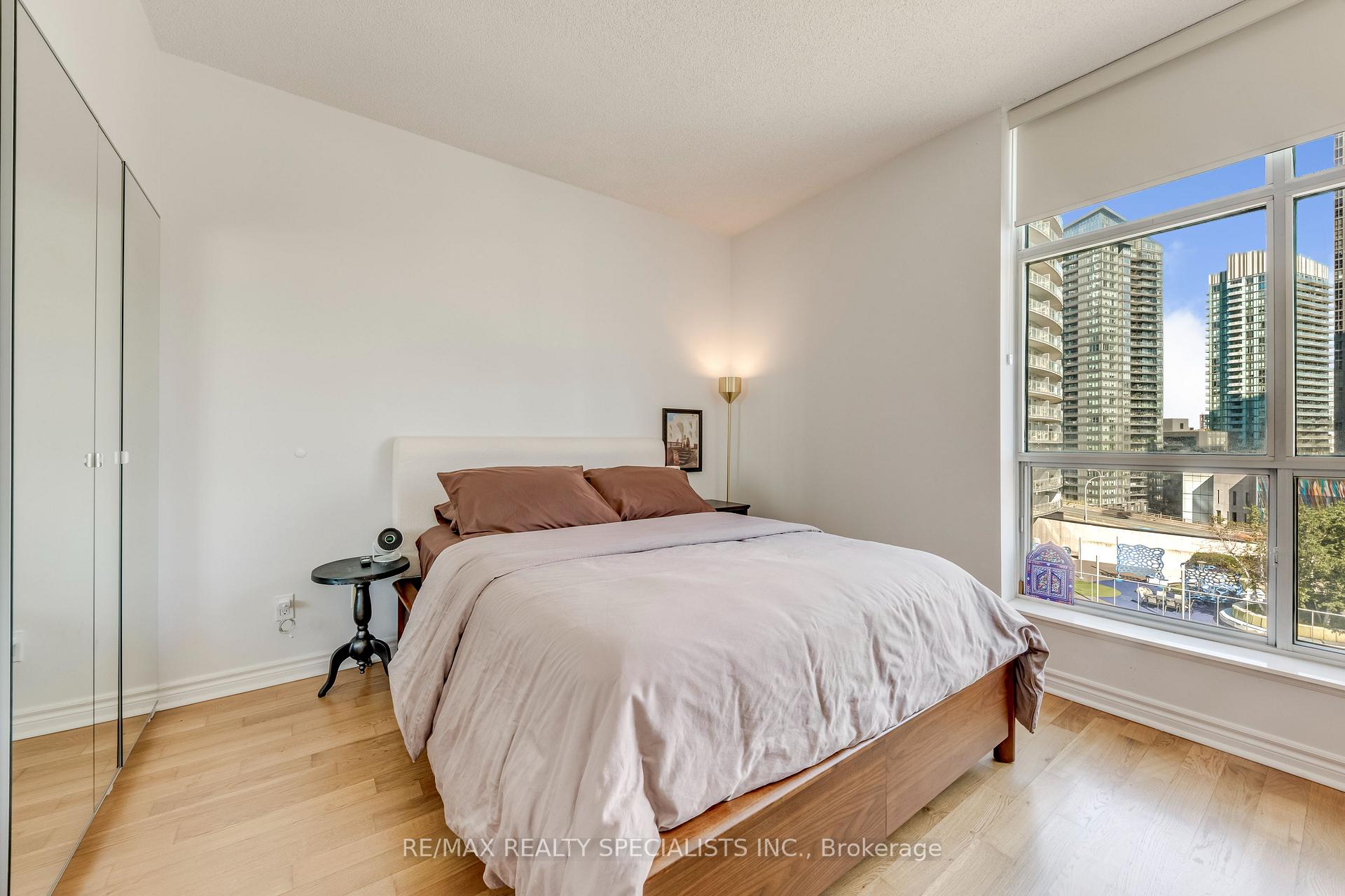 Photo 30 of Unit PH03, 600 Queens Quay W, Toronto, Waterfront Communities — HOMEH