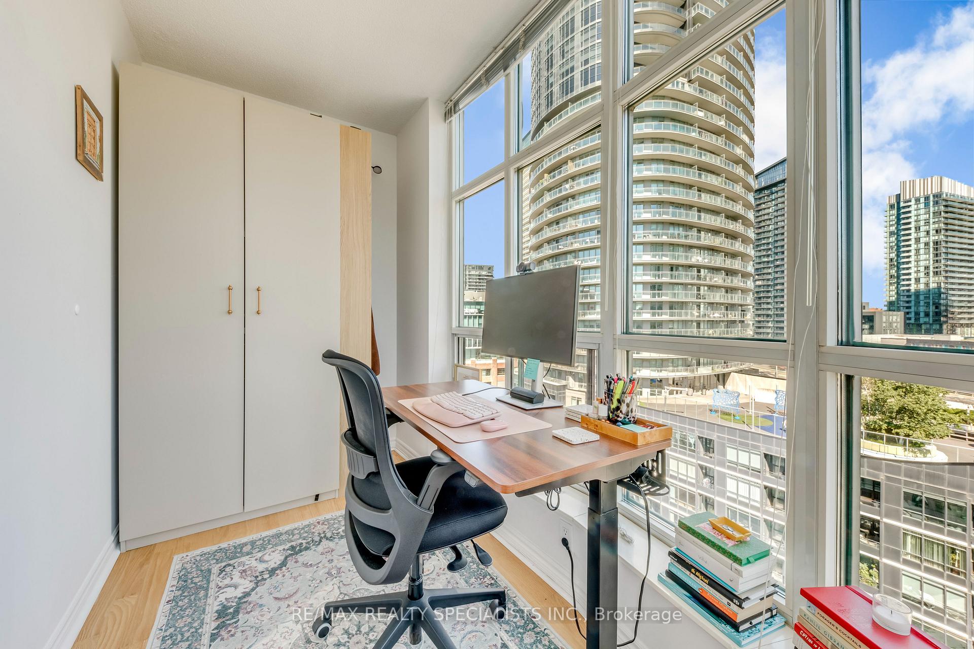 Photo 33 of Unit PH03, 600 Queens Quay W, Toronto, Waterfront Communities — HOMEH
