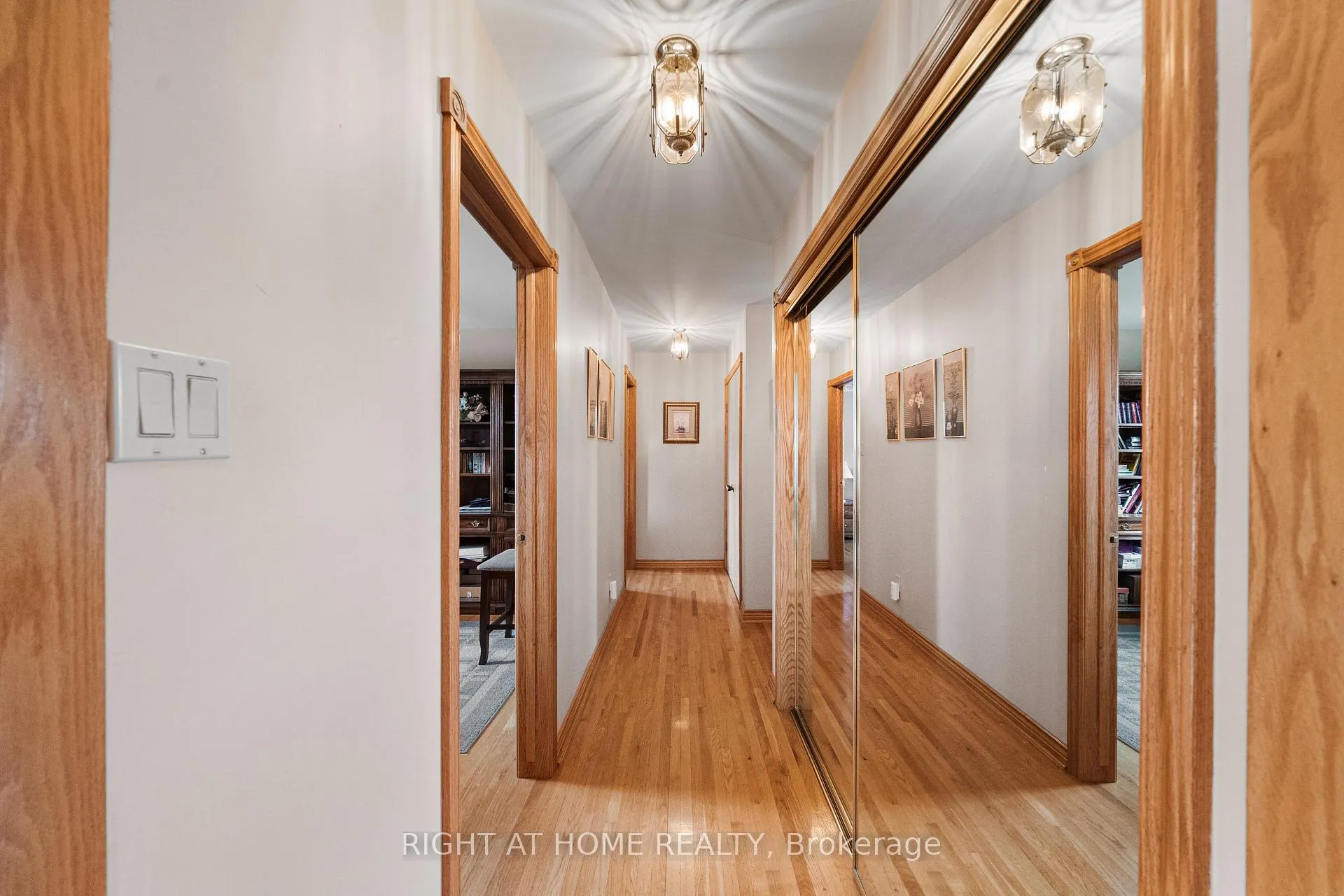 Photo 11 of 592 Taunton Road W, Oshawa, Northwood — HOMEH