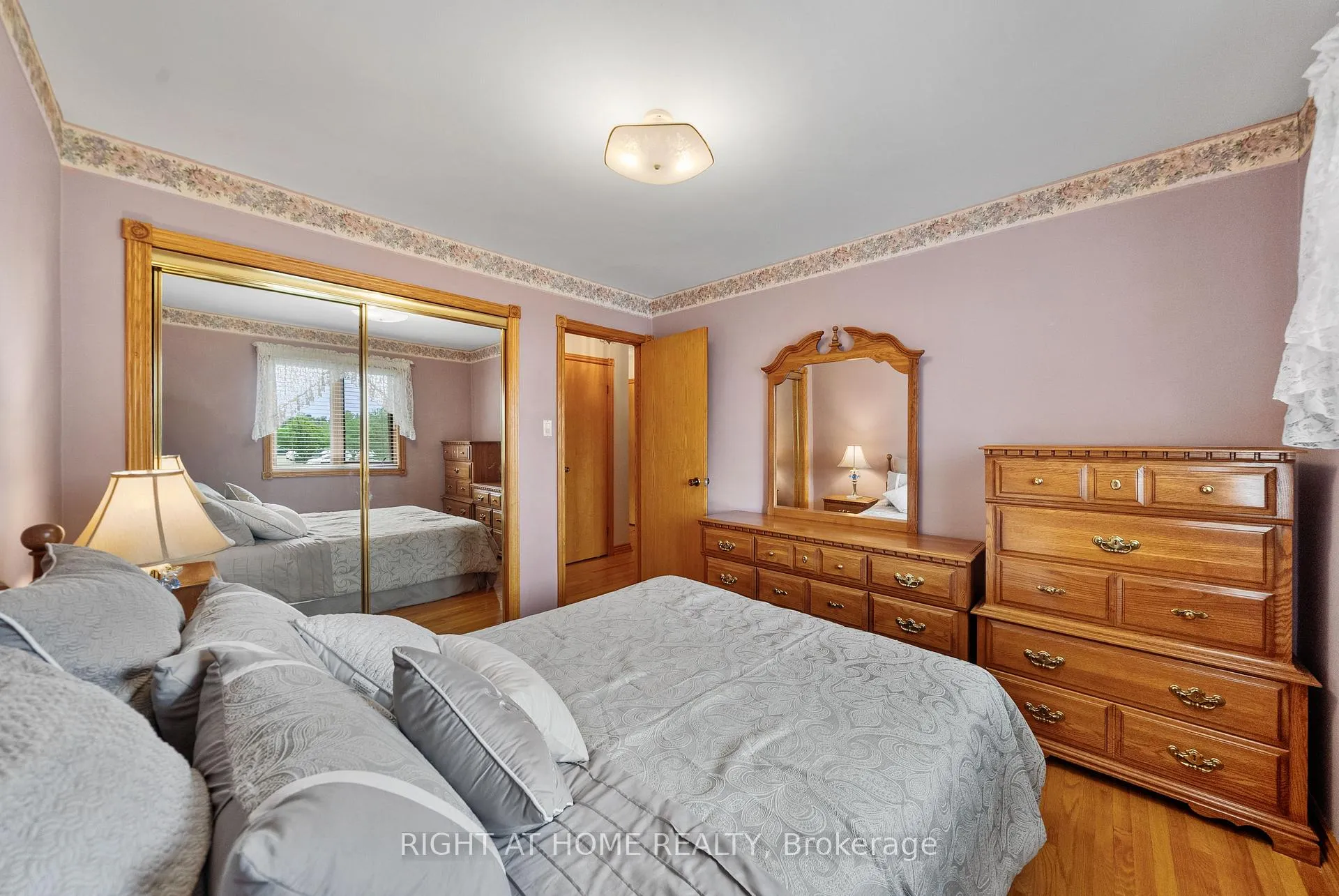 Photo 39 of 592 Taunton Road W, Oshawa, Northwood — HOMEH