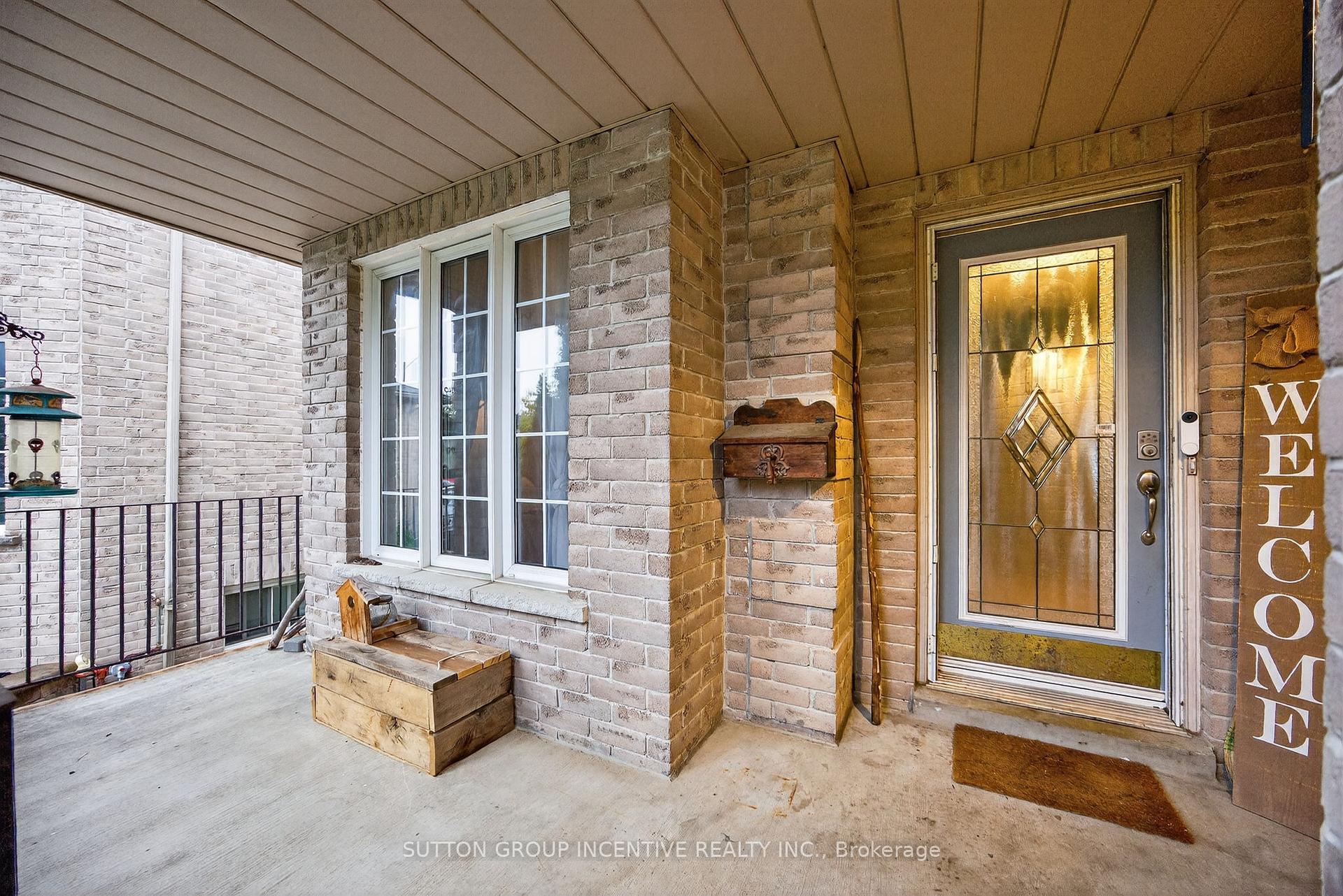 Photo 5 of 4 Dunnett Drive, Barrie, Ardagh — HOMEH