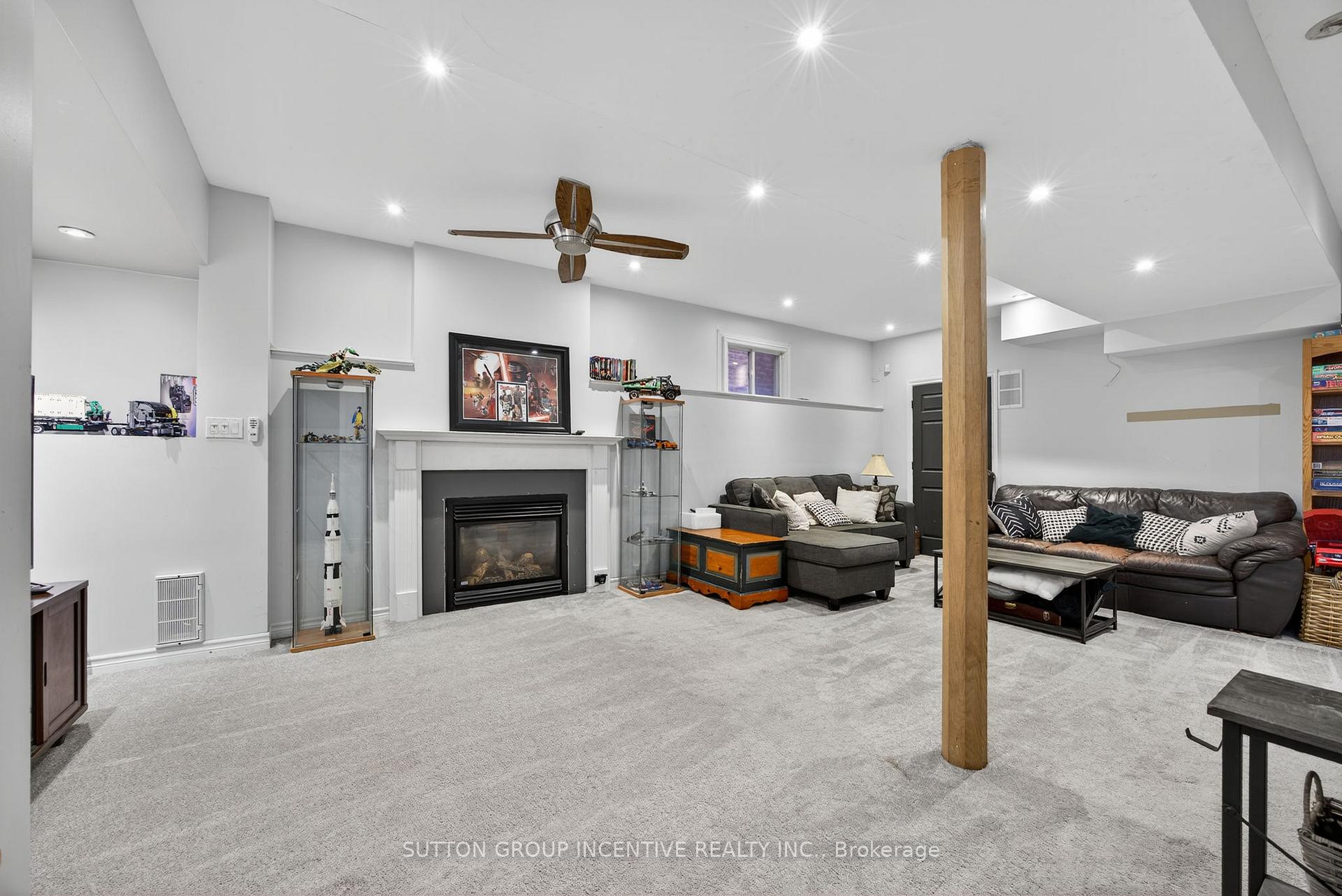 Photo 25 of 4 Dunnett Drive, Barrie, Ardagh — HOMEH