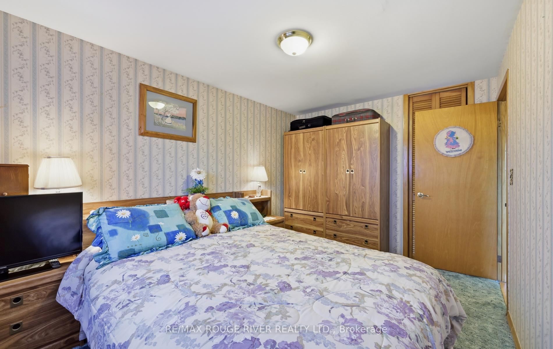 Photo 15 of 132 Athabasca Street, Oshawa, Donevan — HOMEH