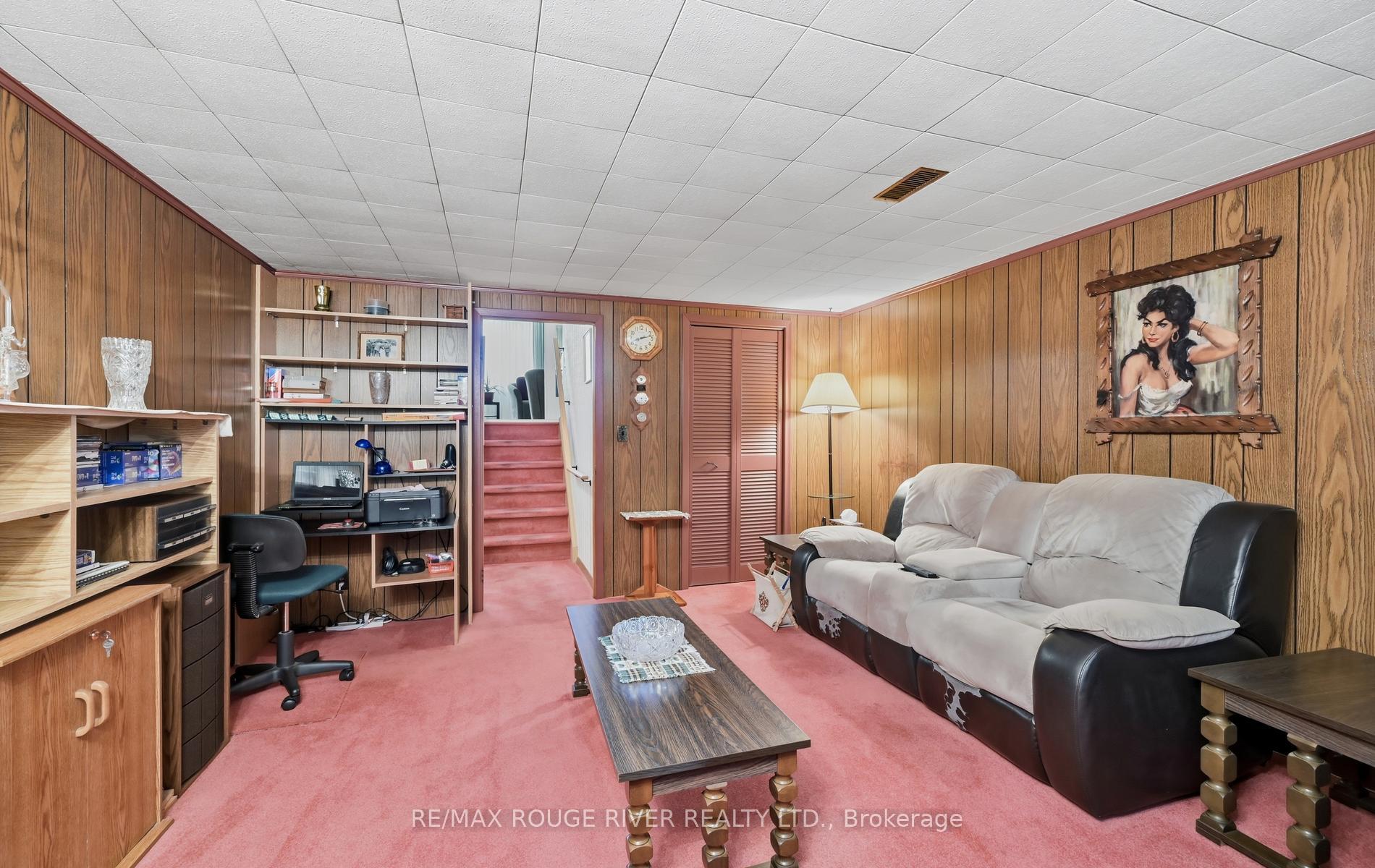 Photo 19 of 132 Athabasca Street, Oshawa, Donevan — HOMEH