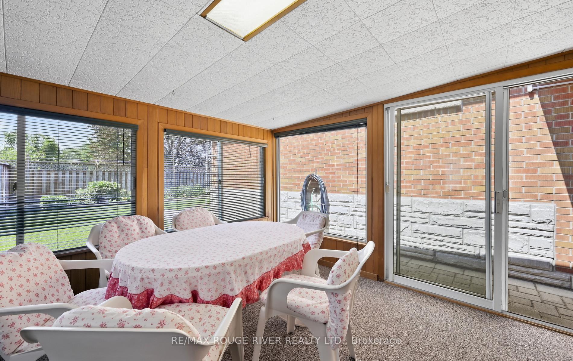 Photo 23 of 132 Athabasca Street, Oshawa, Donevan — HOMEH