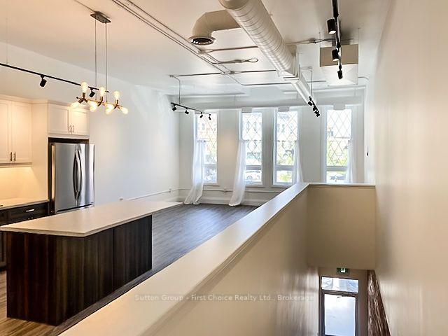 Photo 5 of Unit Upper, 41 Market Place, Stratford — HOMEH