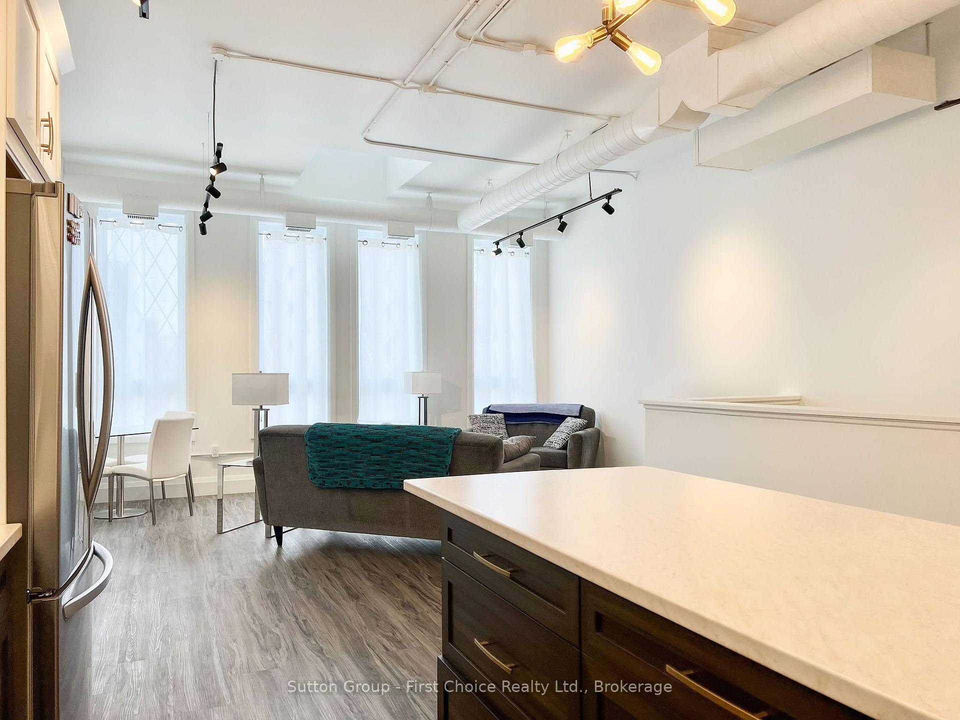 Photo 9 of Unit Upper, 41 Market Place, Stratford — HOMEH