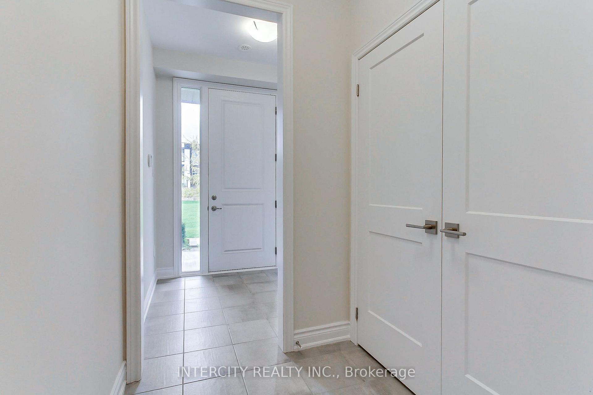 Photo 6 of 7 Adaskin Drive, Vaughan, Patterson — HOMEH