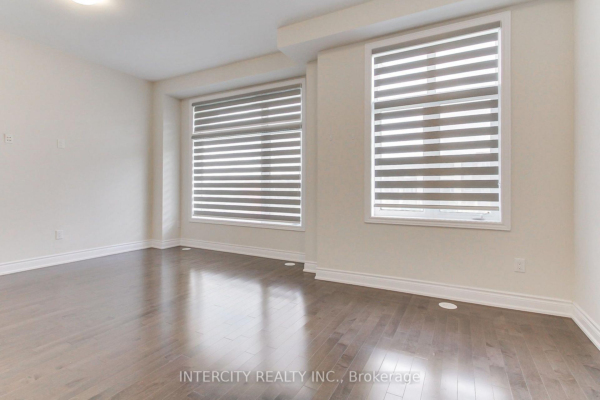 Photo 26 of 7 Adaskin Drive, Vaughan, Patterson — HOMEH