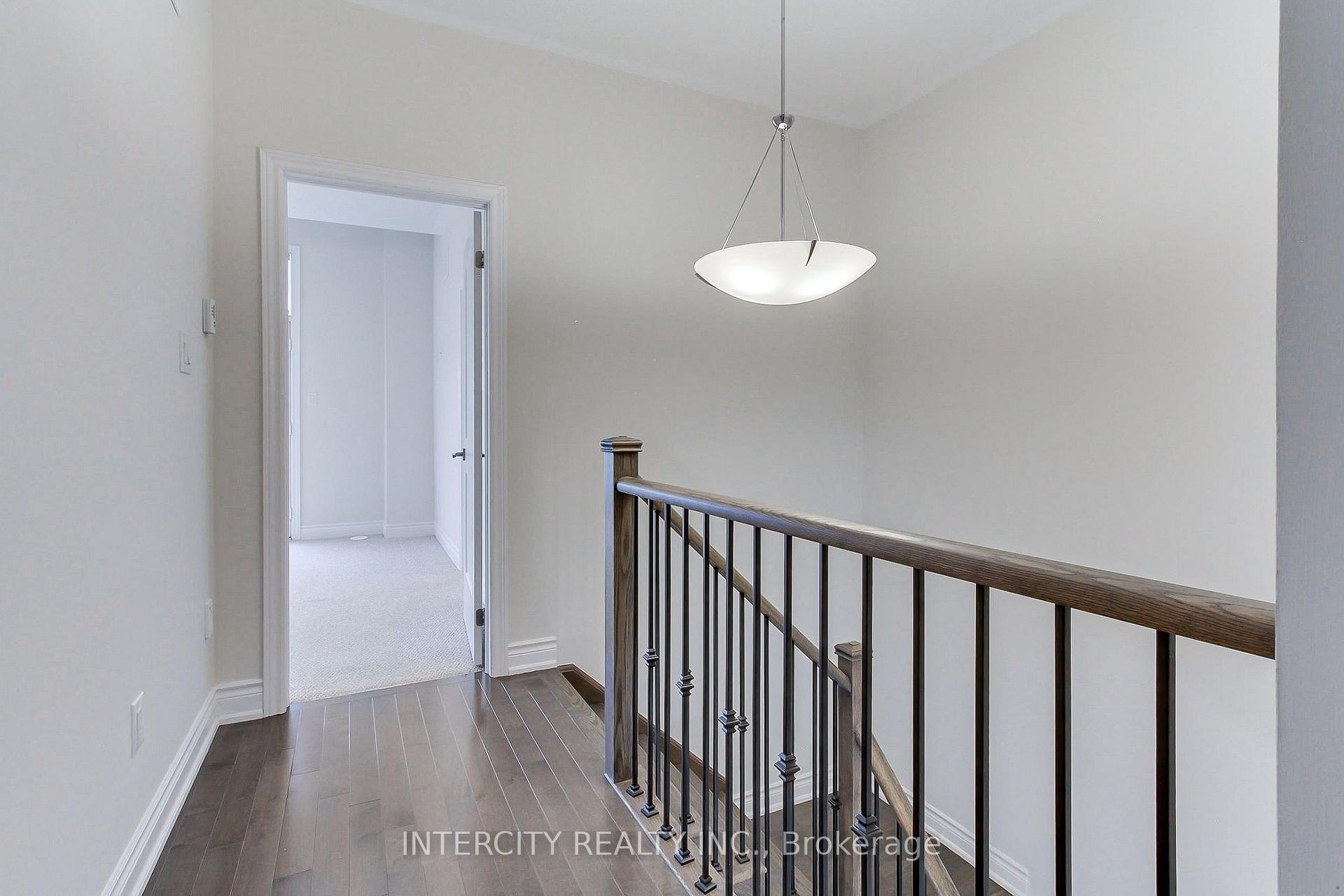 Photo 30 of 7 Adaskin Drive, Vaughan, Patterson — HOMEH