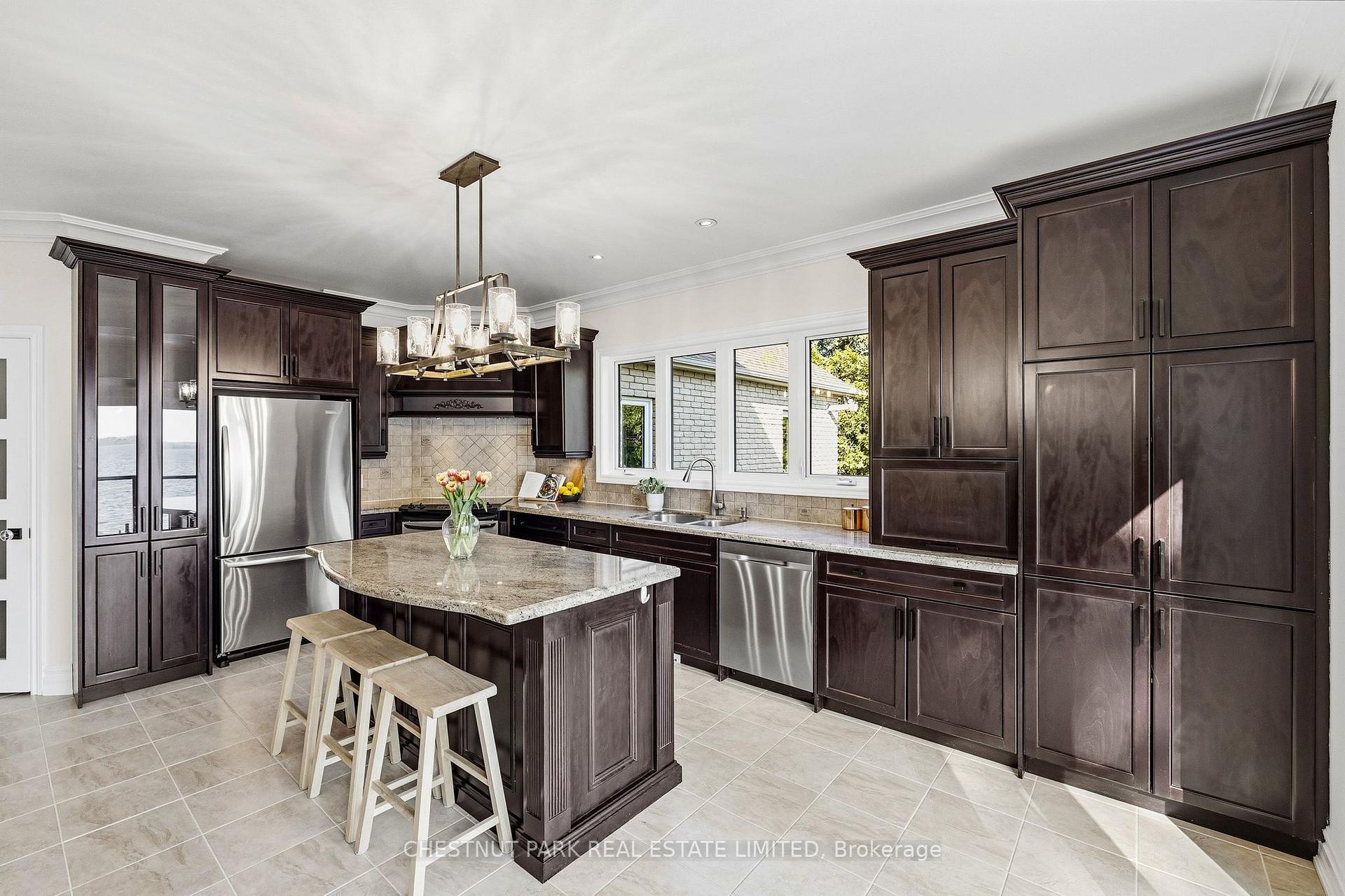 Photo 20 of 89 Gilson Street, Kawartha Lakes, Mariposa — HOMEH