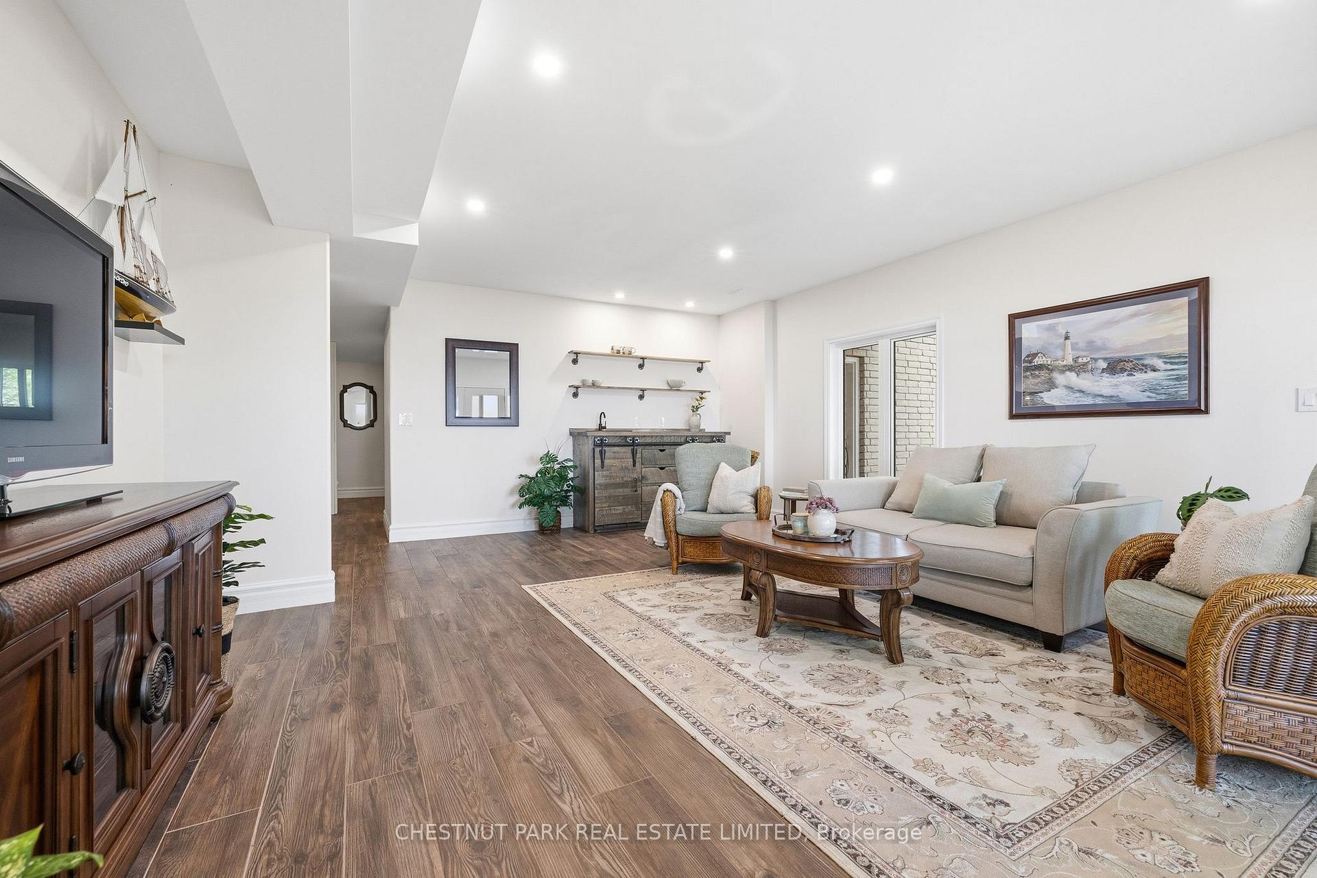 Photo 32 of 89 Gilson Street, Kawartha Lakes, Mariposa — HOMEH
