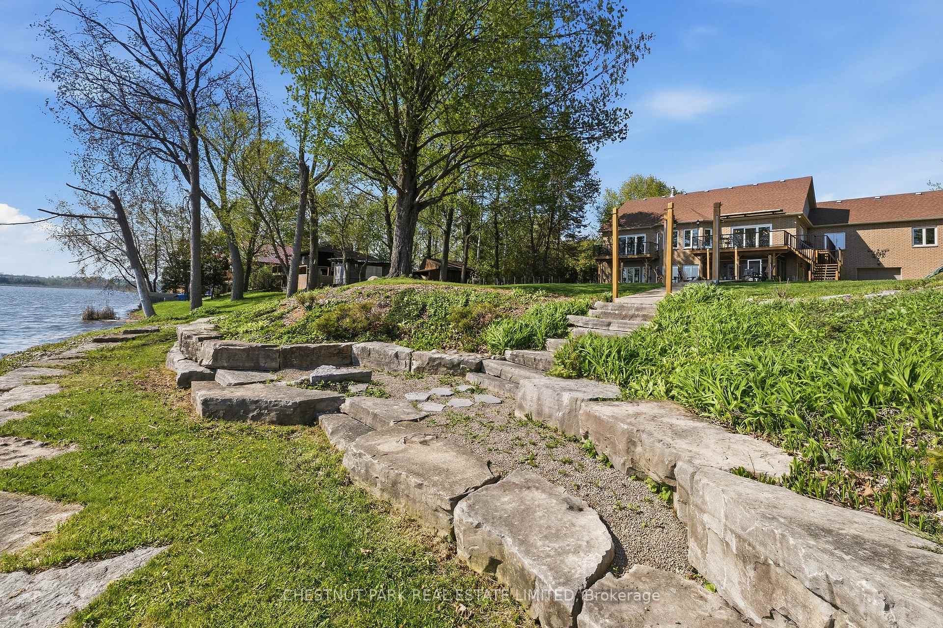 Photo 35 of 89 Gilson Street, Kawartha Lakes, Mariposa — HOMEH