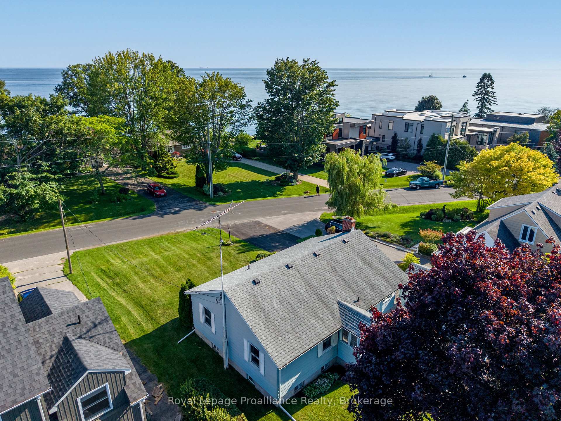Photo 13 of 550 Lakeshore Road, Cobourg — HOMEH