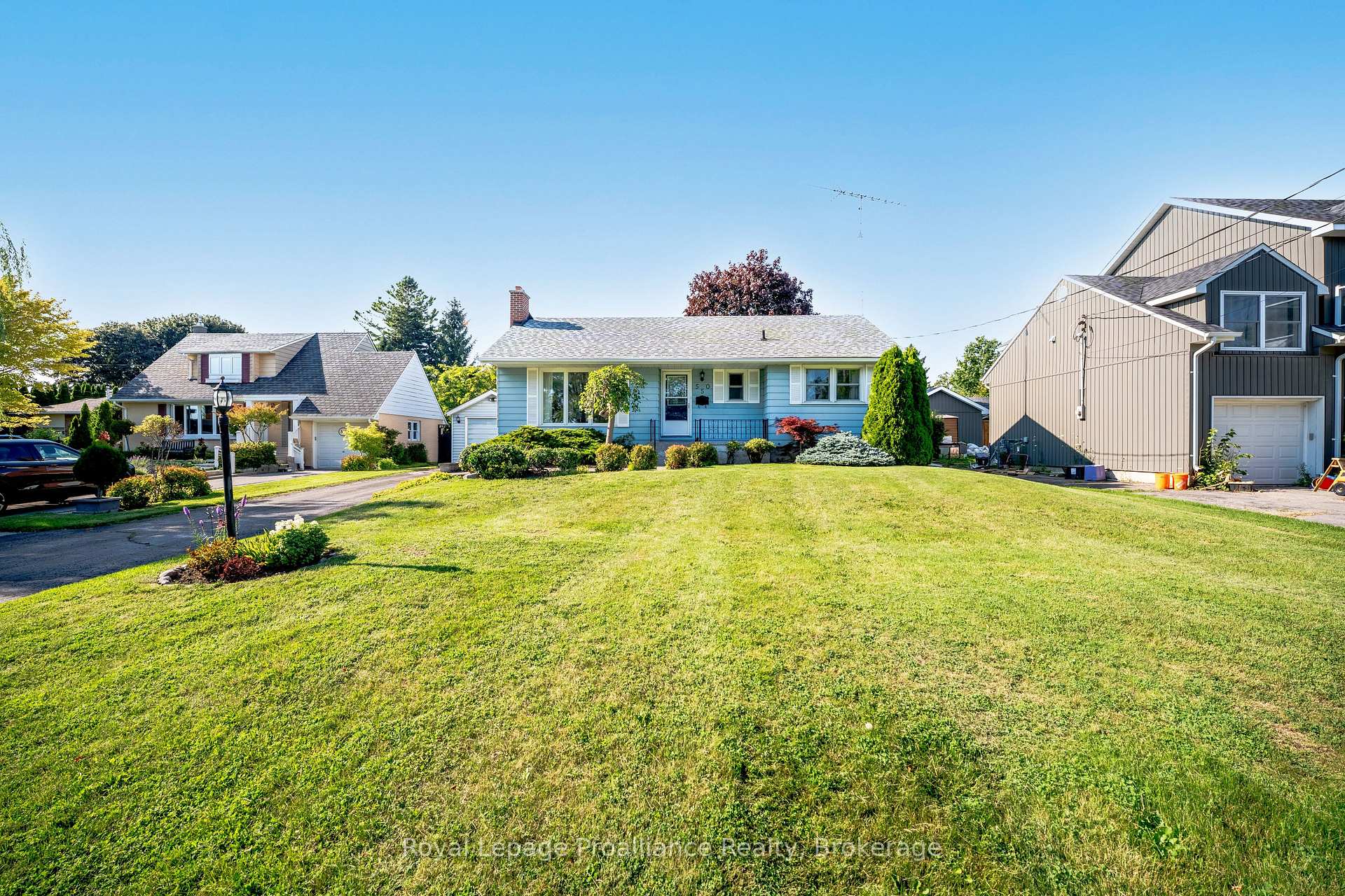 Photo 19 of 550 Lakeshore Road, Cobourg — HOMEH