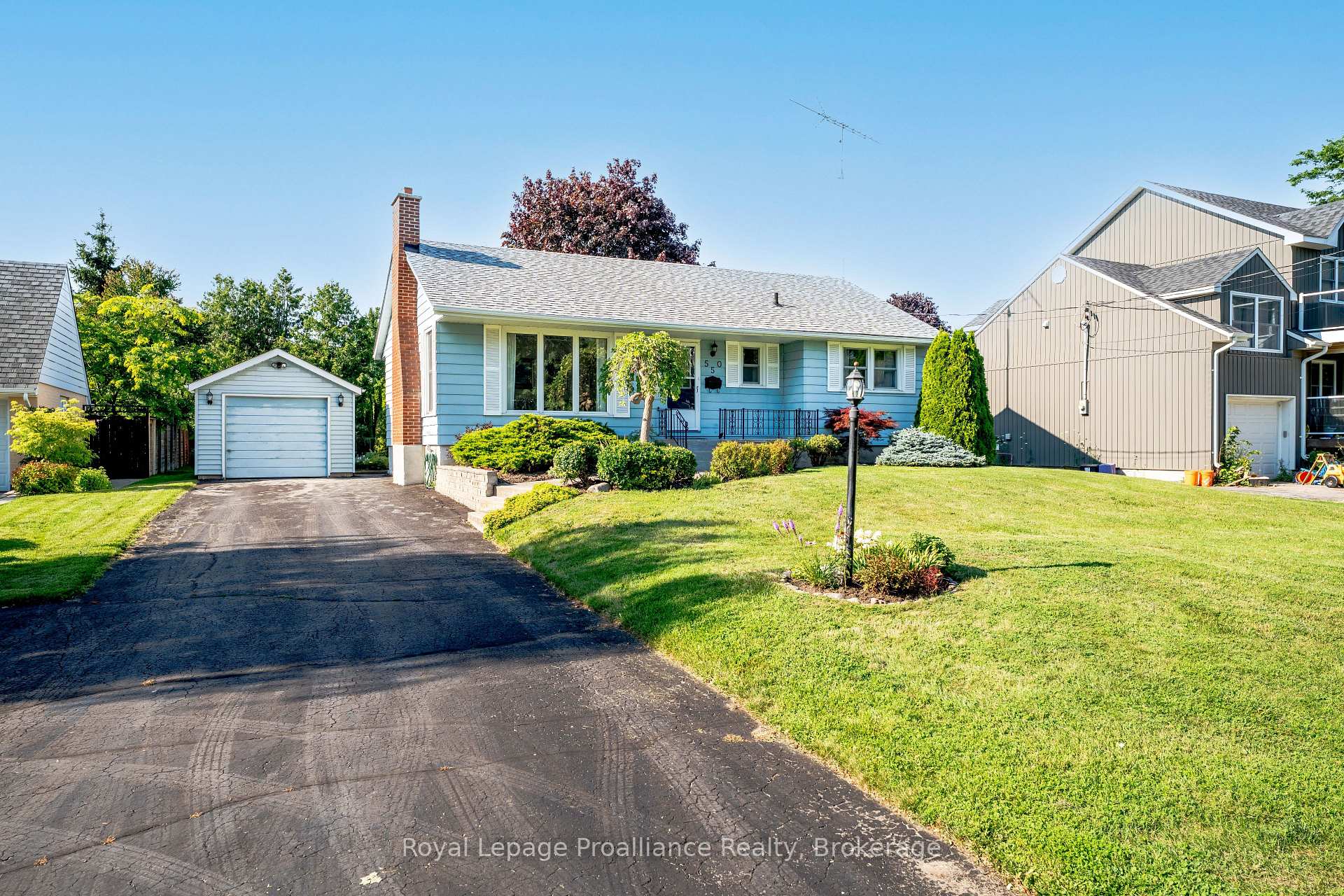 Photo 21 of 550 Lakeshore Road, Cobourg — HOMEH