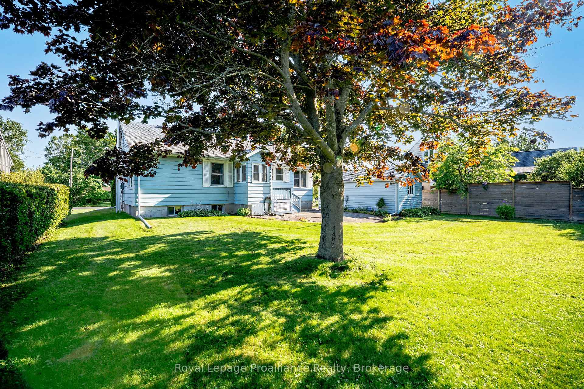 Photo 27 of 550 Lakeshore Road, Cobourg — HOMEH