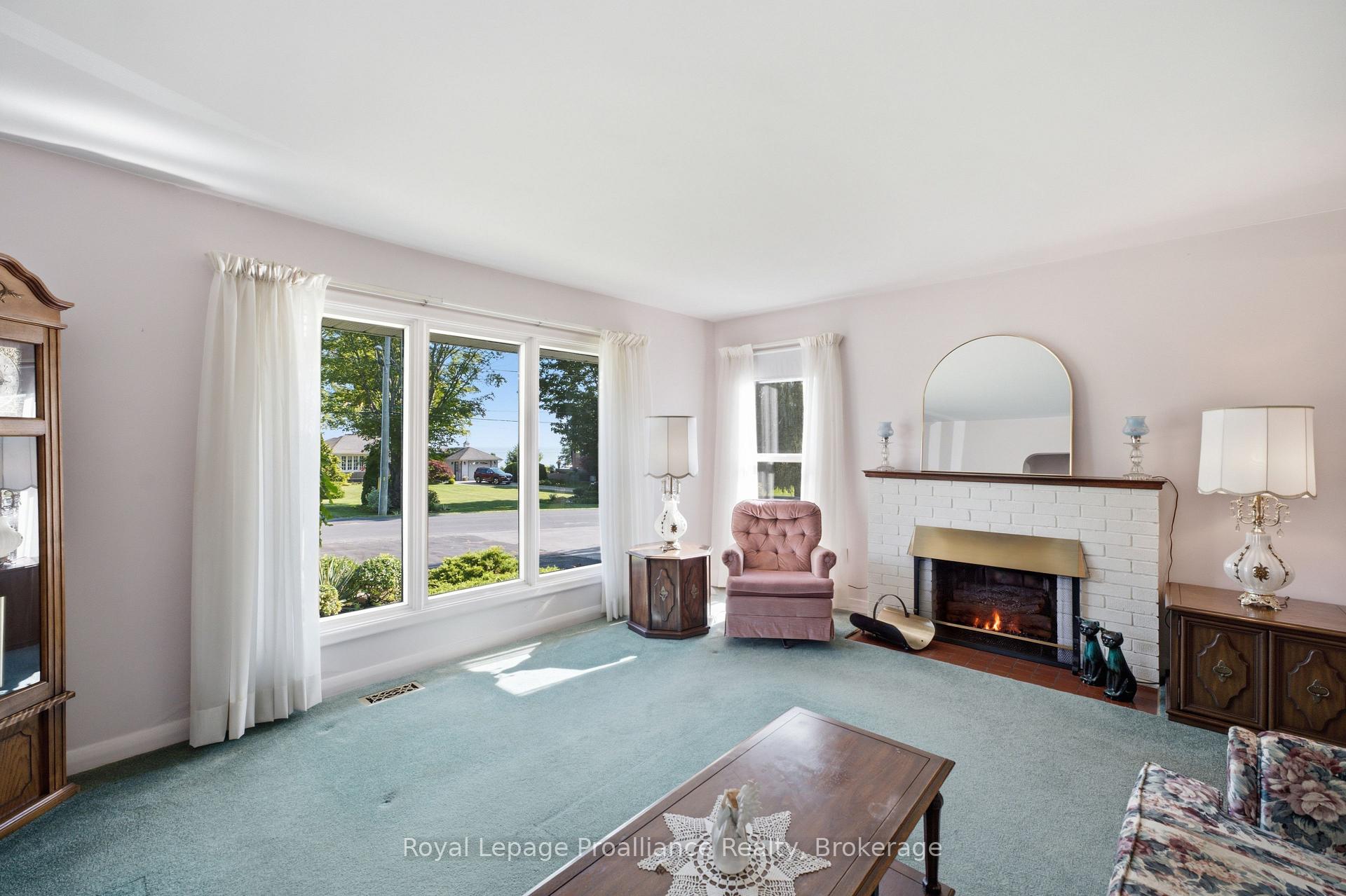 Photo 31 of 550 Lakeshore Road, Cobourg — HOMEH