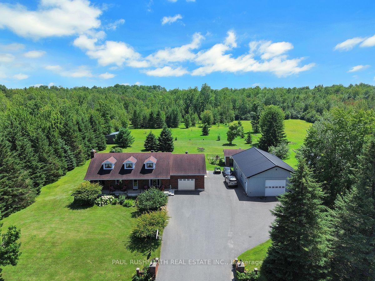 Photo 3 of 2362 Russland Road, Russell, Russell Twp — HOMEH
